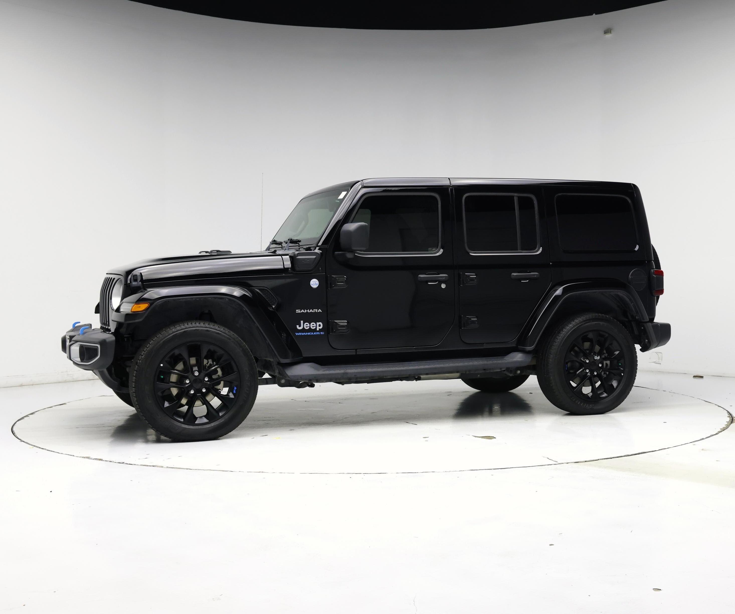 Thumbnail: 2023 Jeep Wrangler - 3