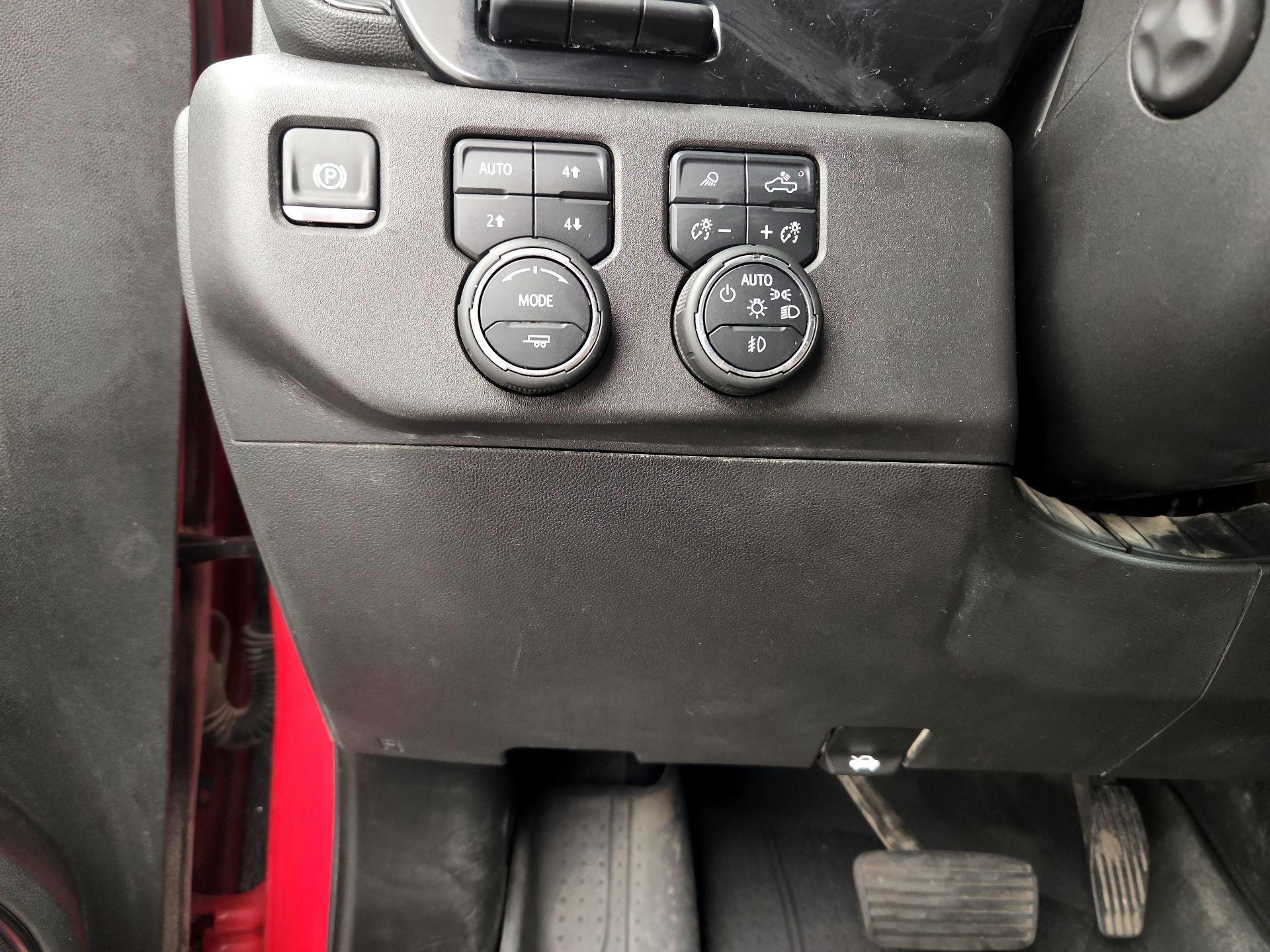 Thumbnail: 2022 Chevrolet Silverado 1500 - 13