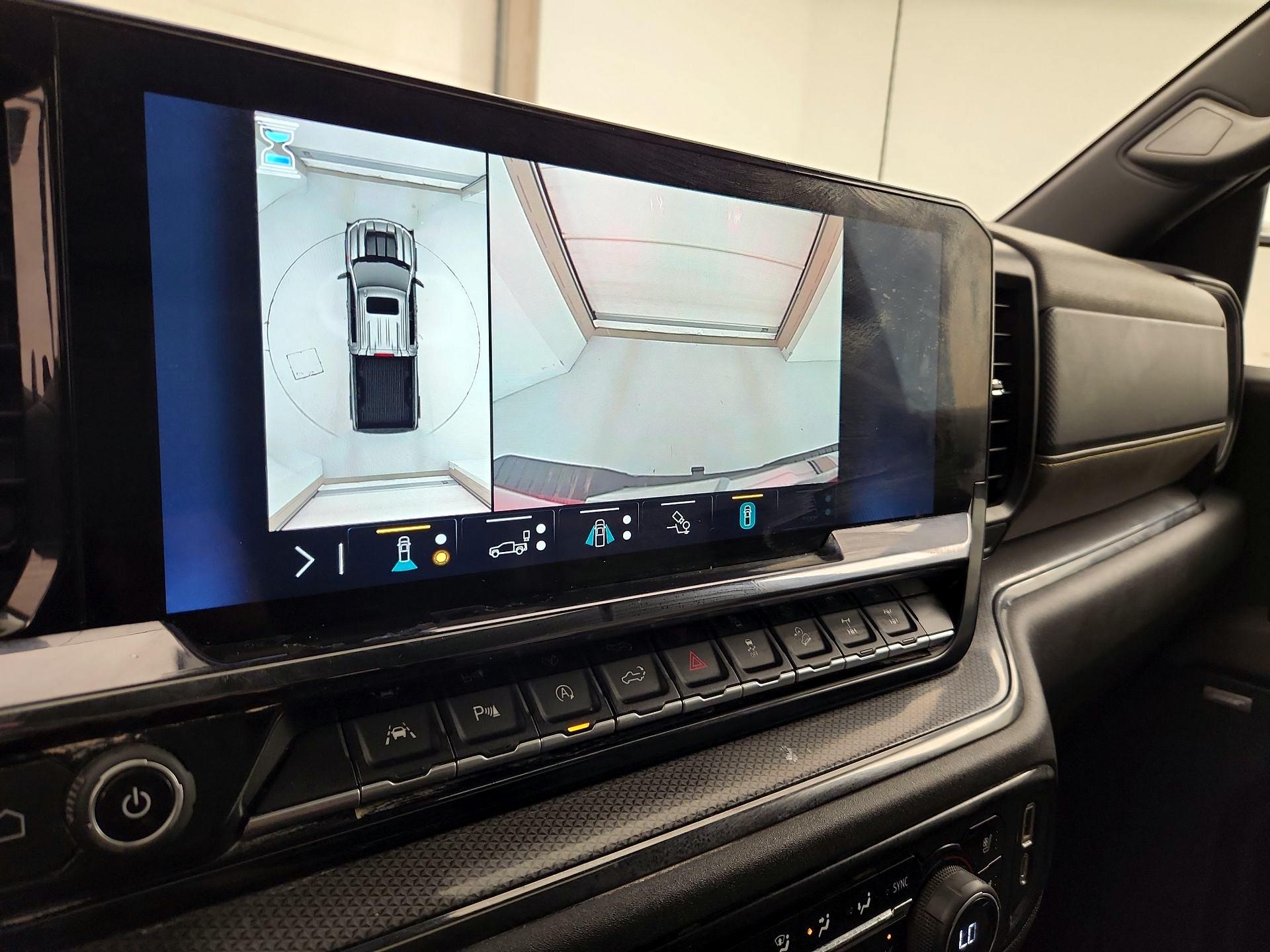 Thumbnail: 2022 Chevrolet Silverado 1500 - 15