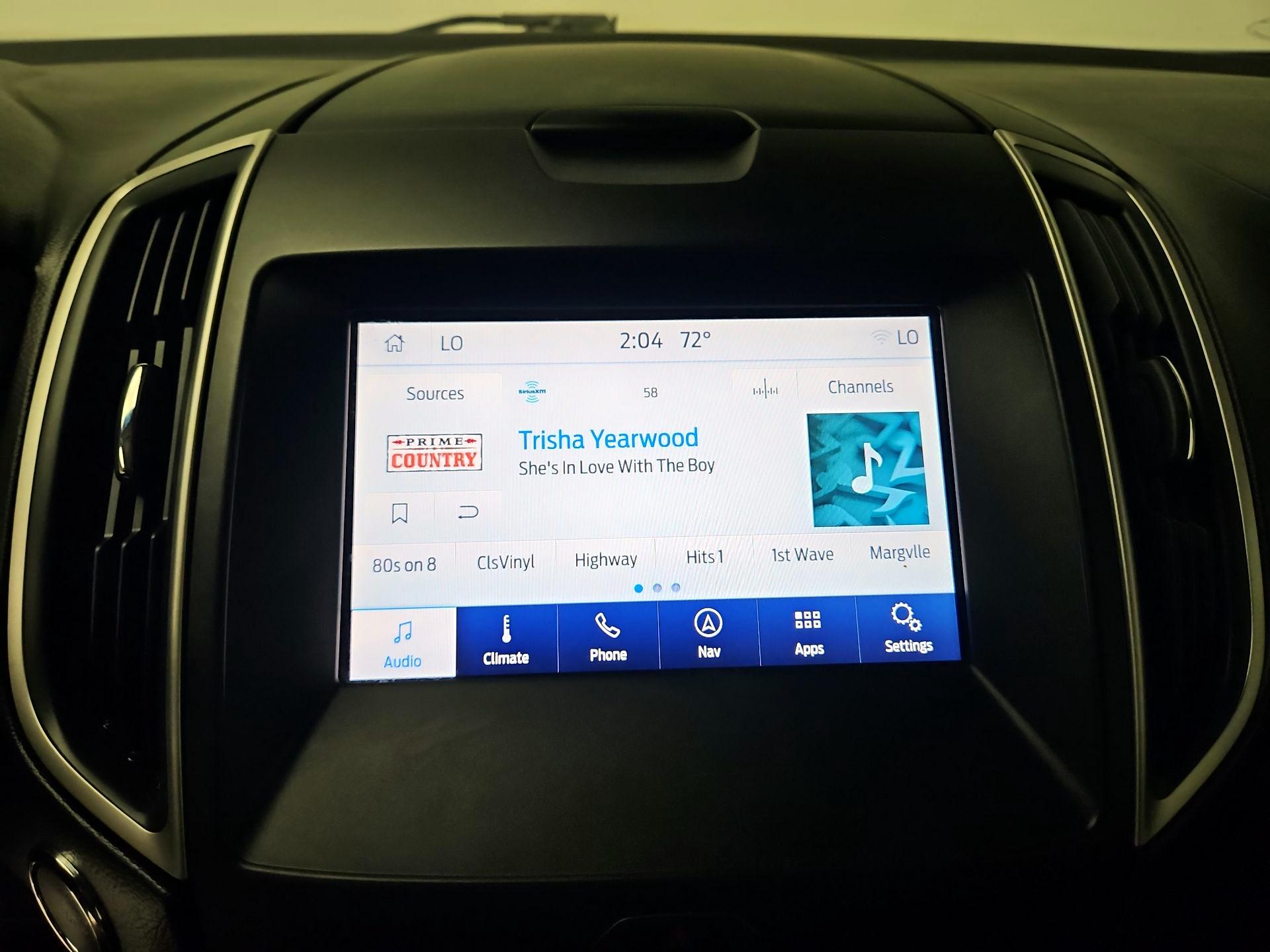 Thumbnail: 2019 Ford Edge - 16