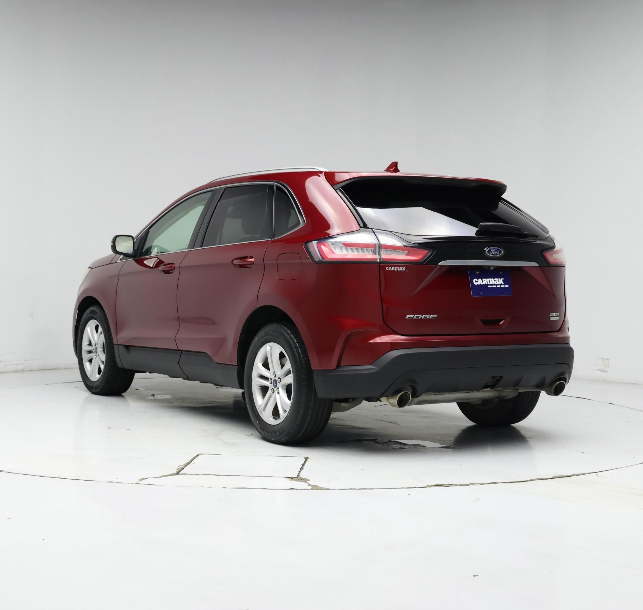 Thumbnail: 2019 Ford Edge - 2