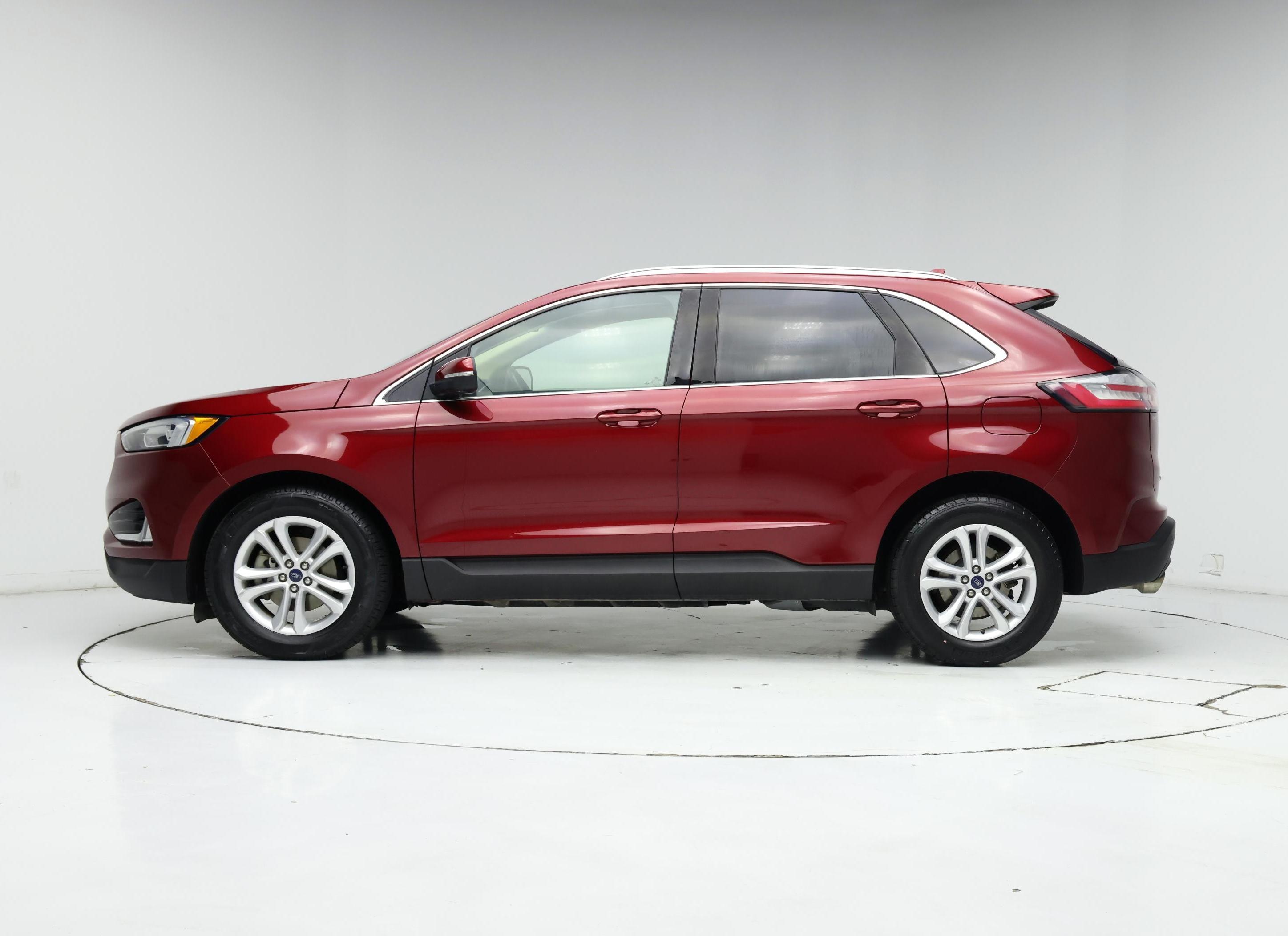 Thumbnail: 2019 Ford Edge - 3