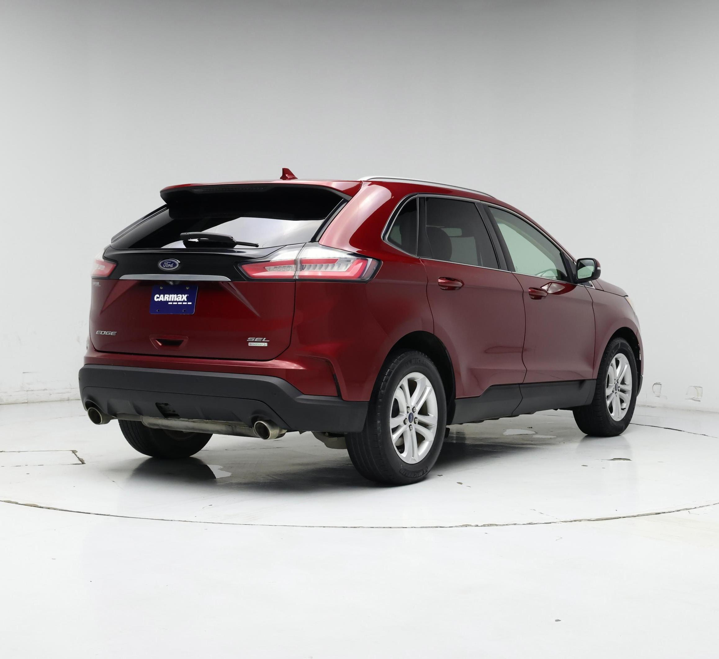Thumbnail: 2019 Ford Edge - 8