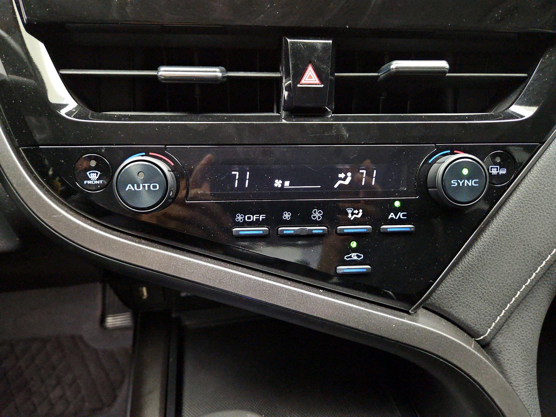 Thumbnail: 2024 Toyota Camry - 16