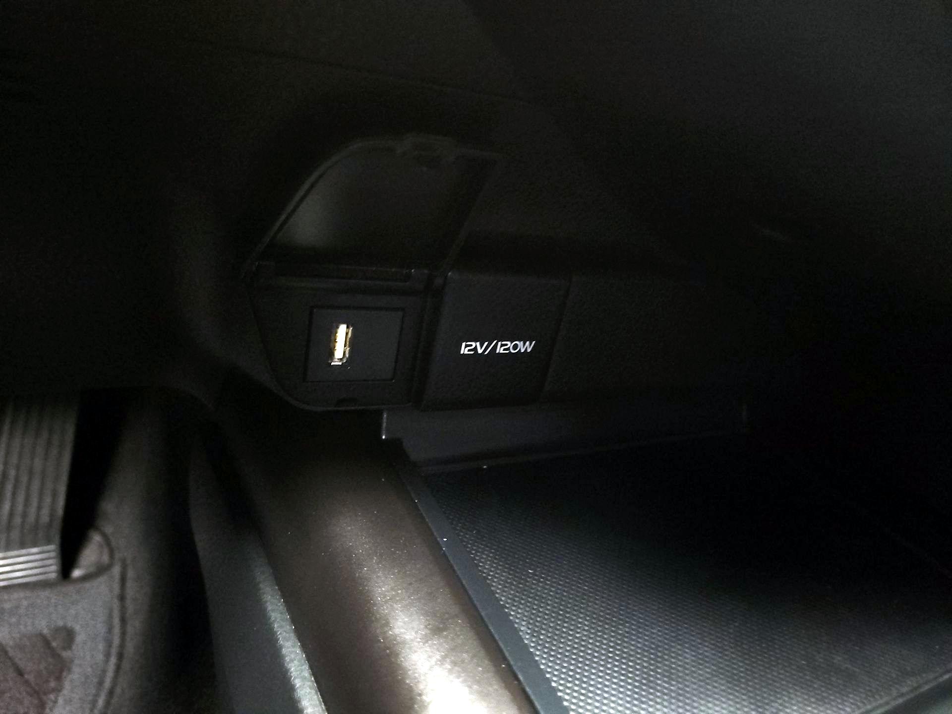 Thumbnail: 2024 Toyota Camry - 18