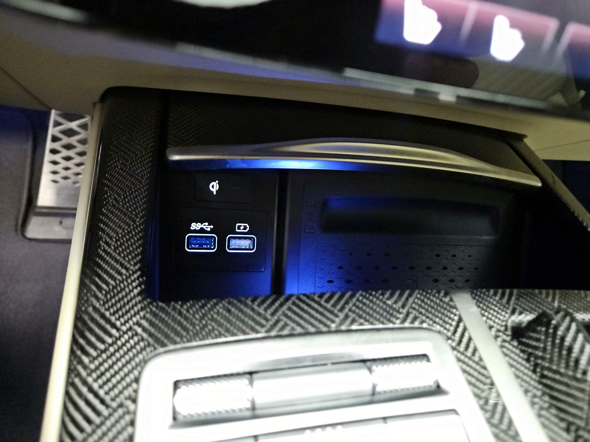 Thumbnail: 2023 Genesis G80 - 19