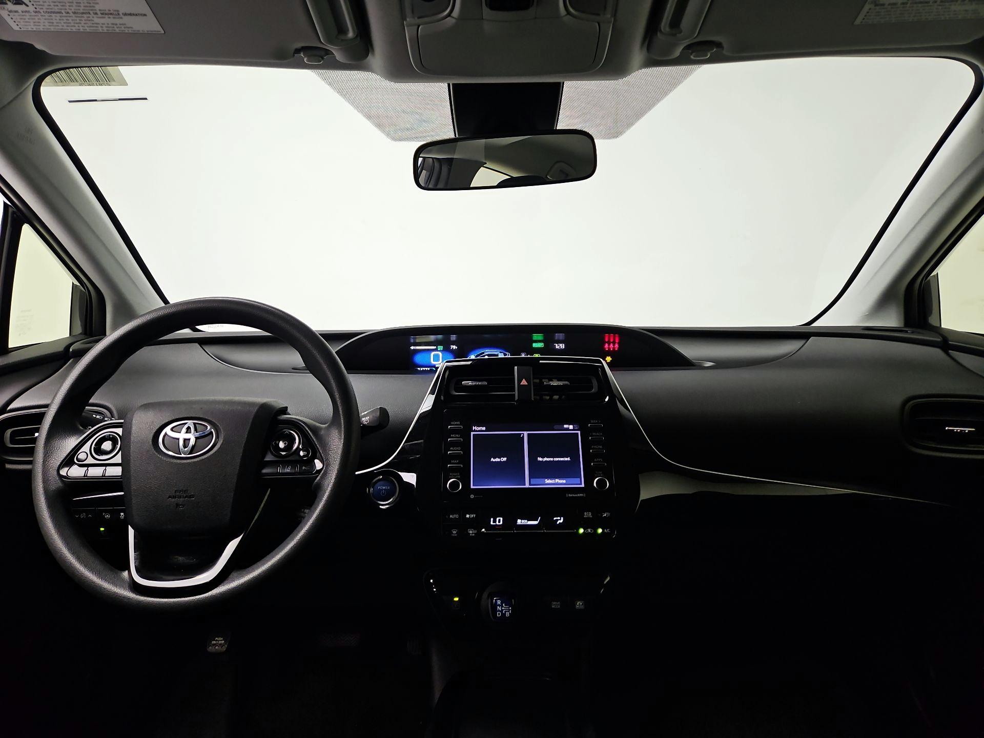 Thumbnail: 2021 Toyota Prius - 9