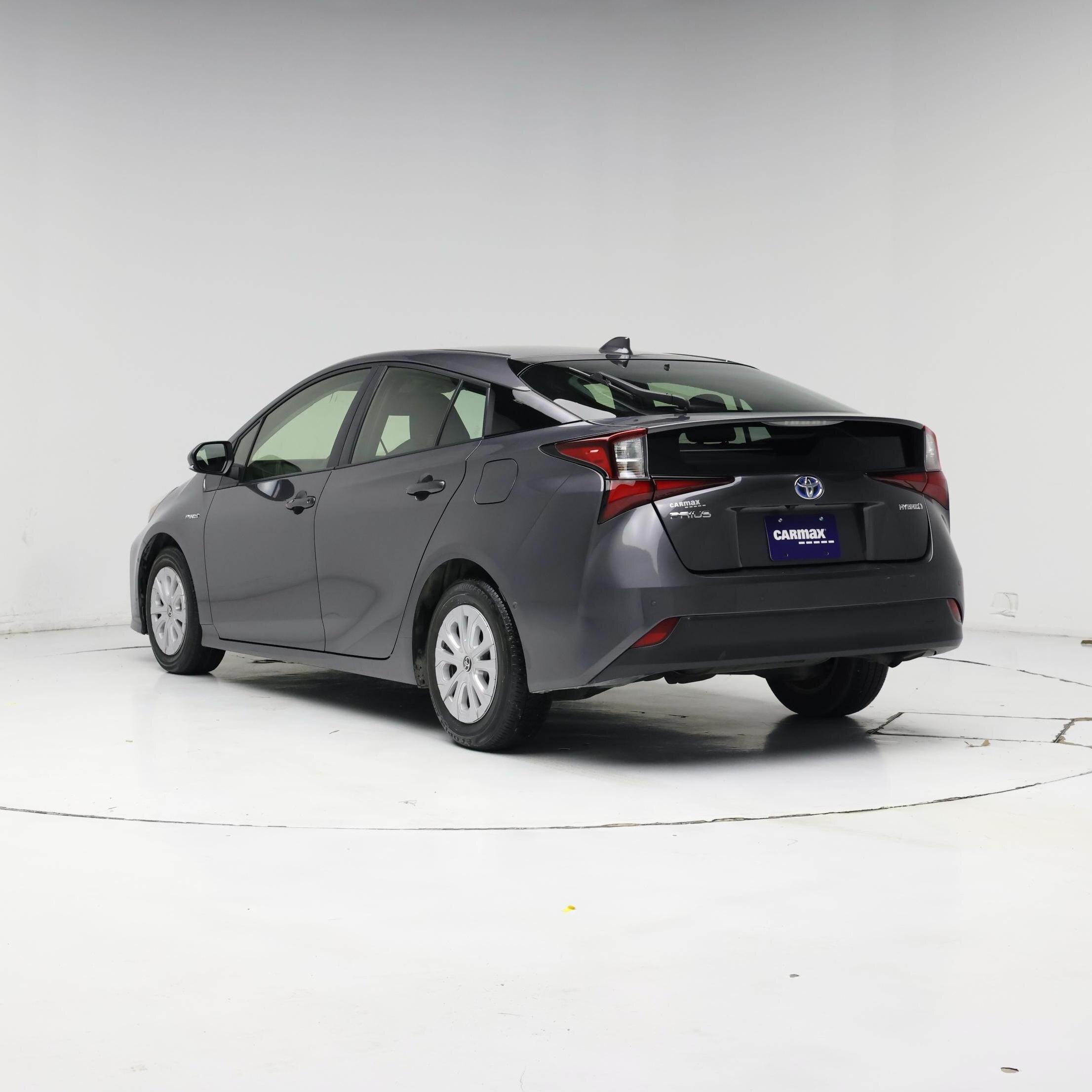 Thumbnail: 2021 Toyota Prius - 2