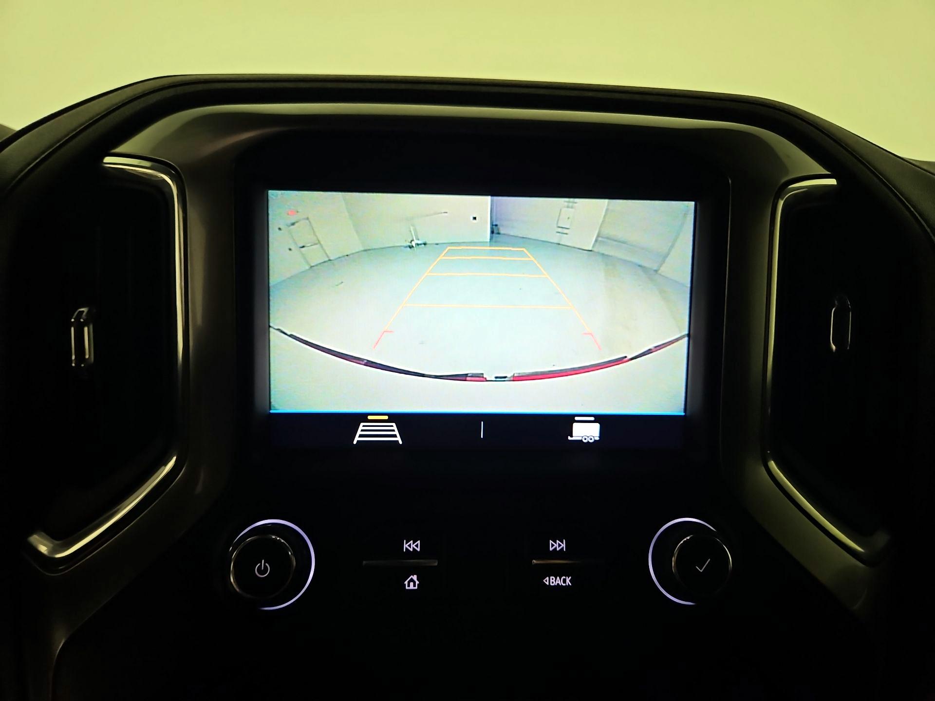 Thumbnail: 2020 Chevrolet Silverado 1500 - 14