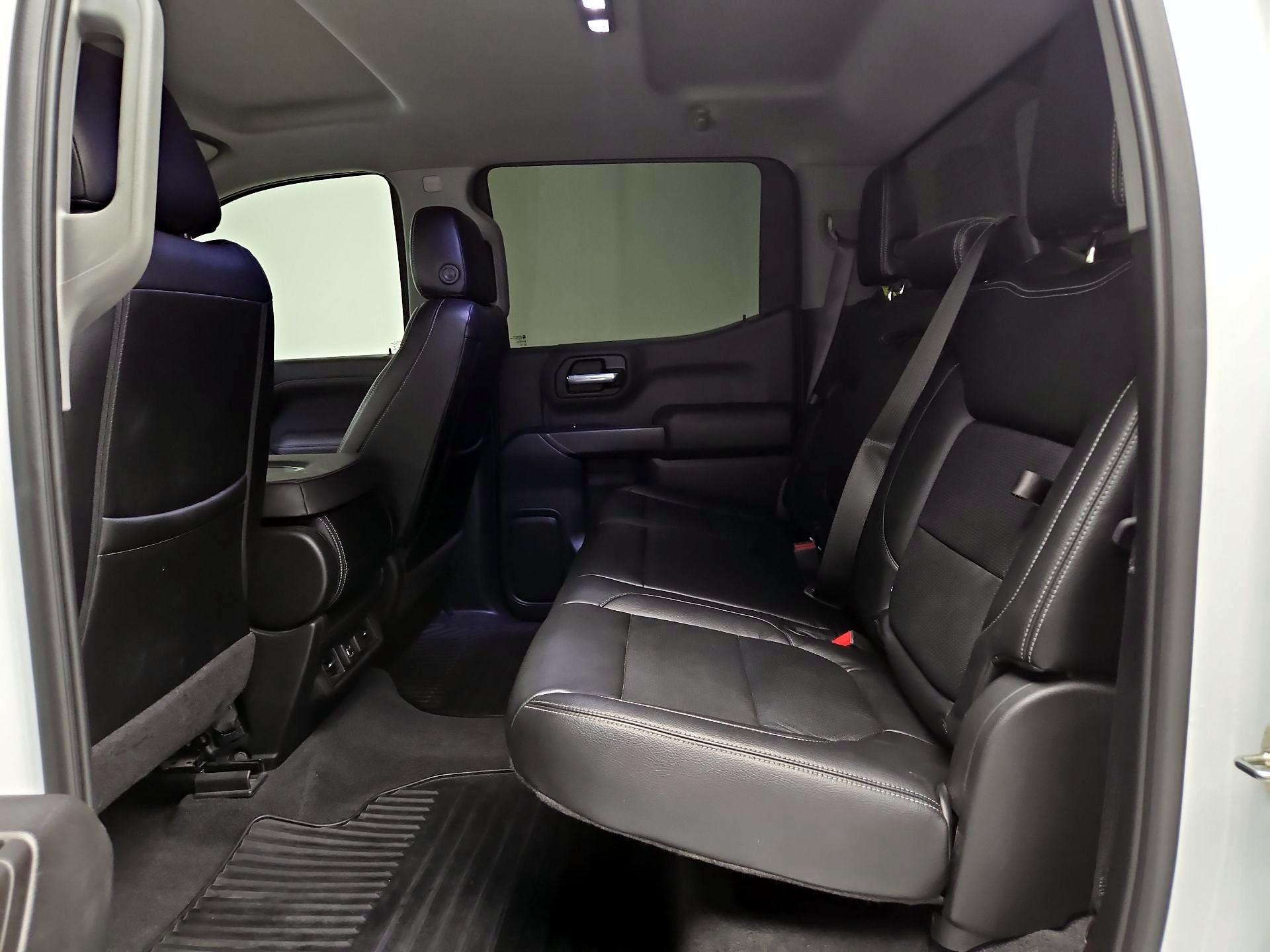 Thumbnail: 2020 Chevrolet Silverado 1500 - 19