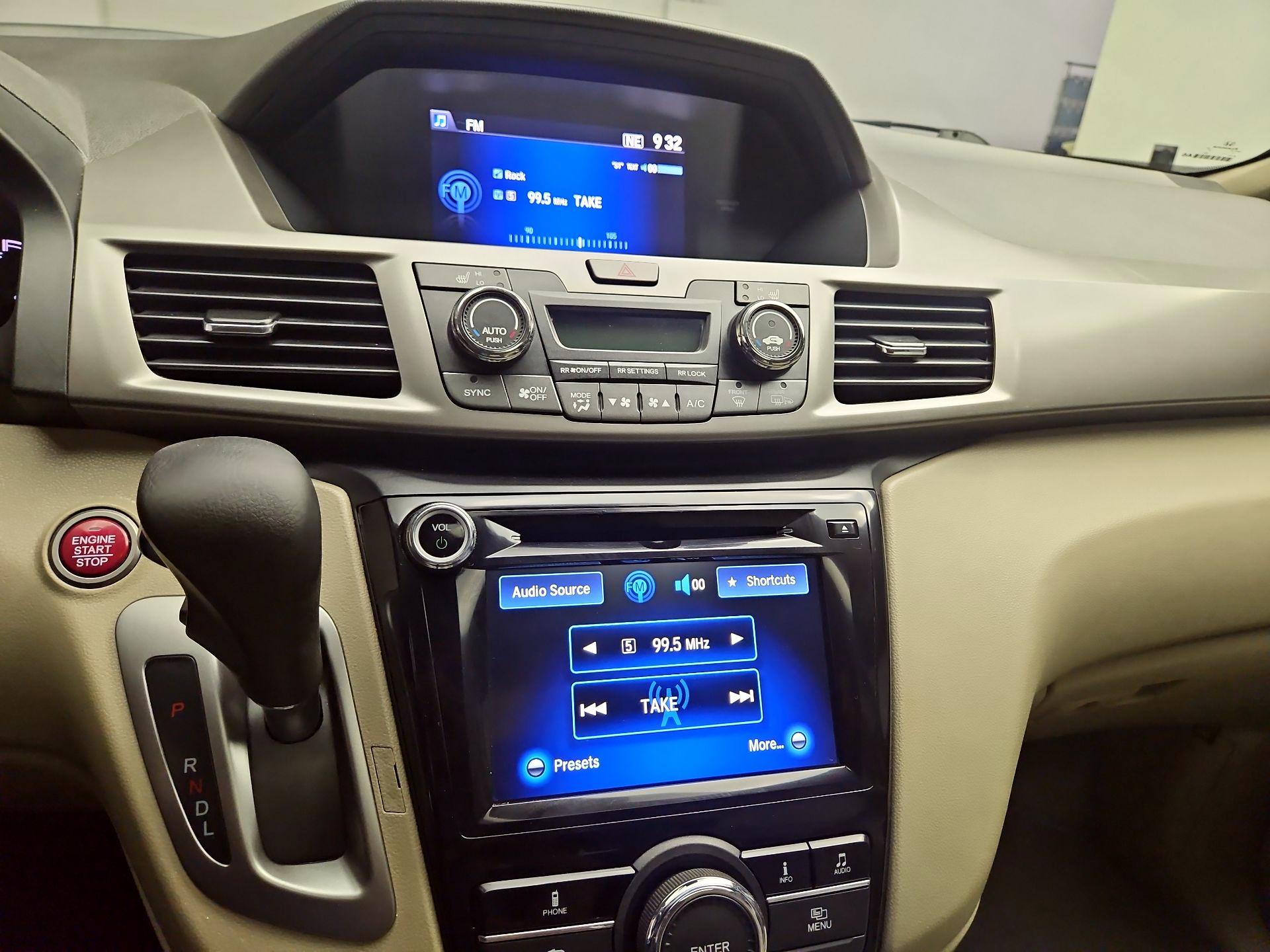 Thumbnail: 2016 Honda Odyssey - 15