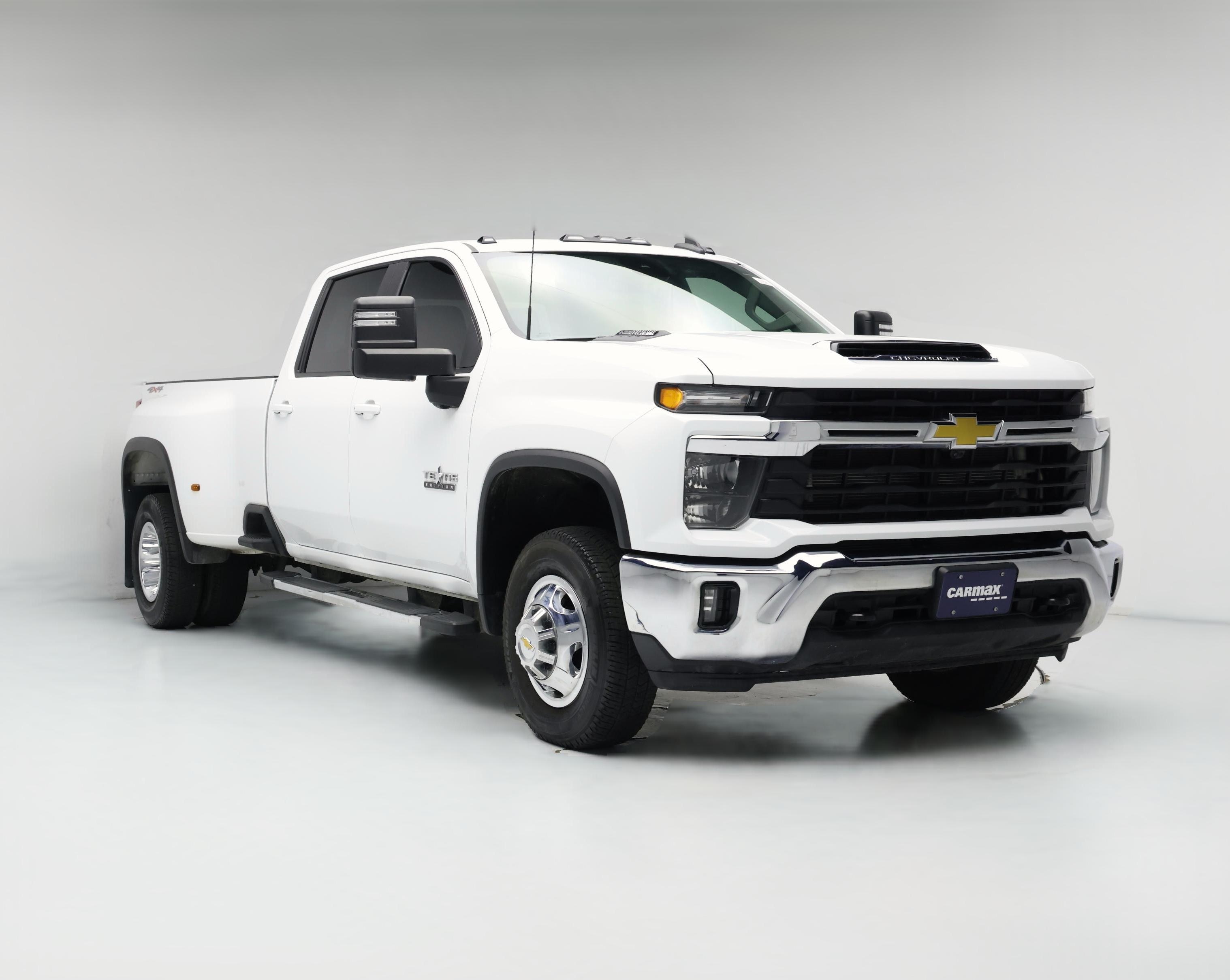 Thumbnail: 2024 Chevrolet Silverado 3500 - 1