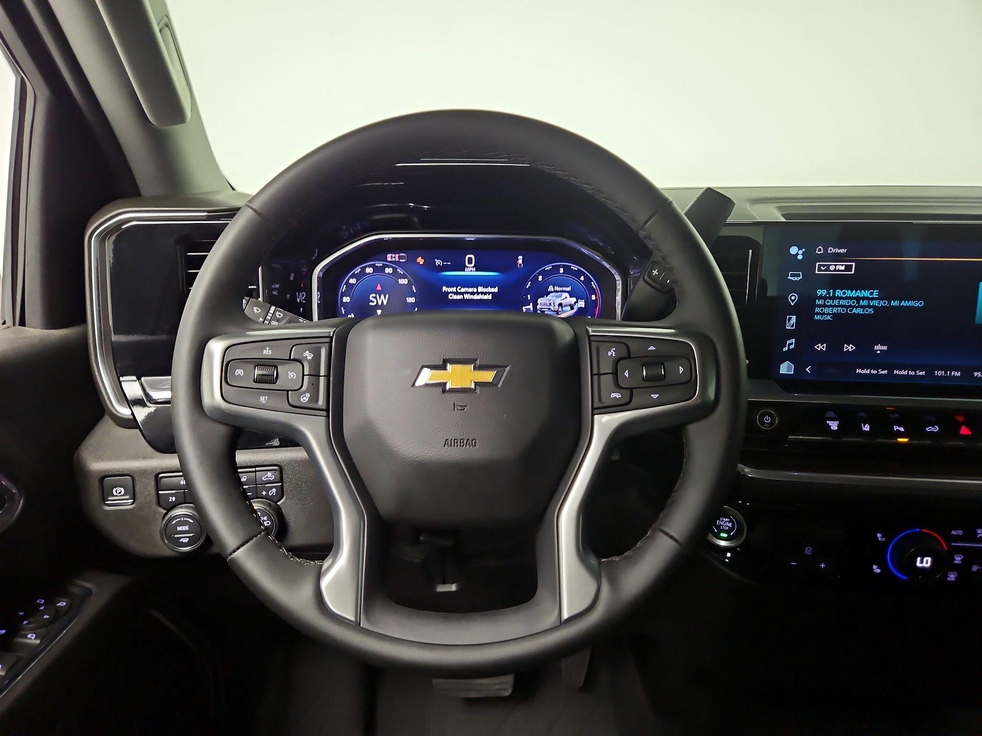 Thumbnail: 2024 Chevrolet Silverado 3500 - 10