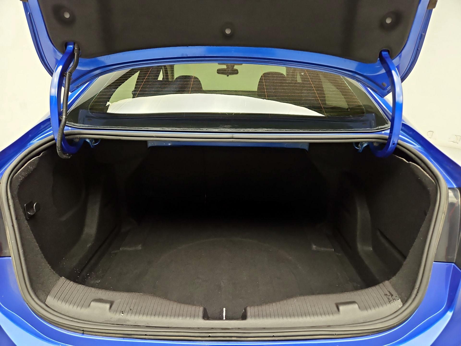 Thumbnail: 2017 Chevrolet Cruze - 20