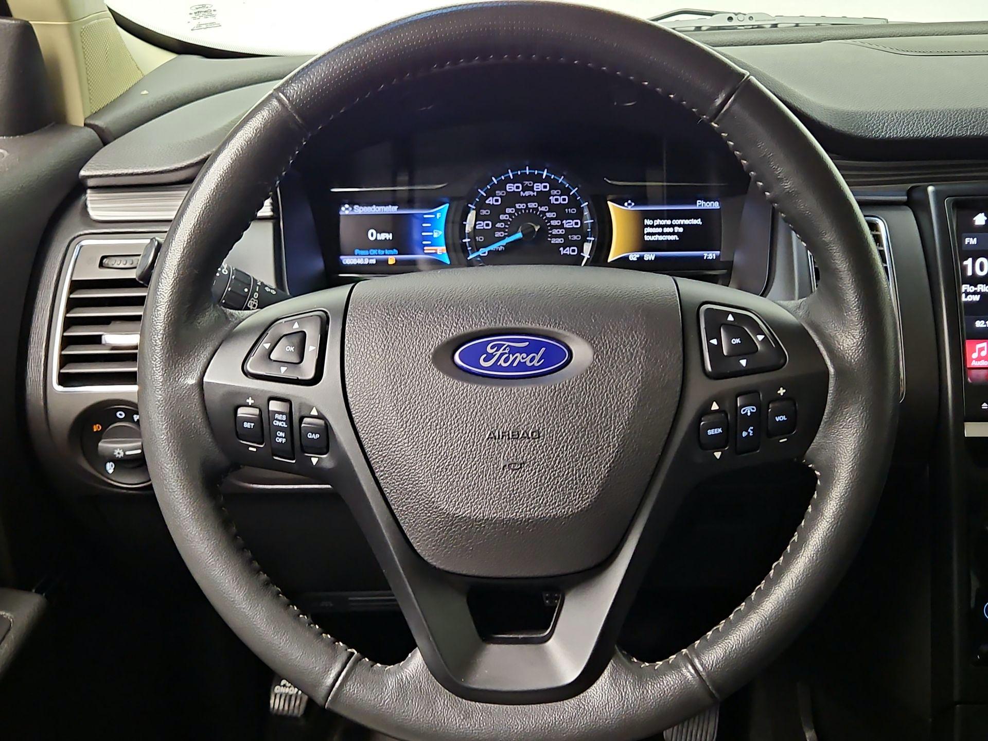 Thumbnail: 2018 Ford Flex - 10