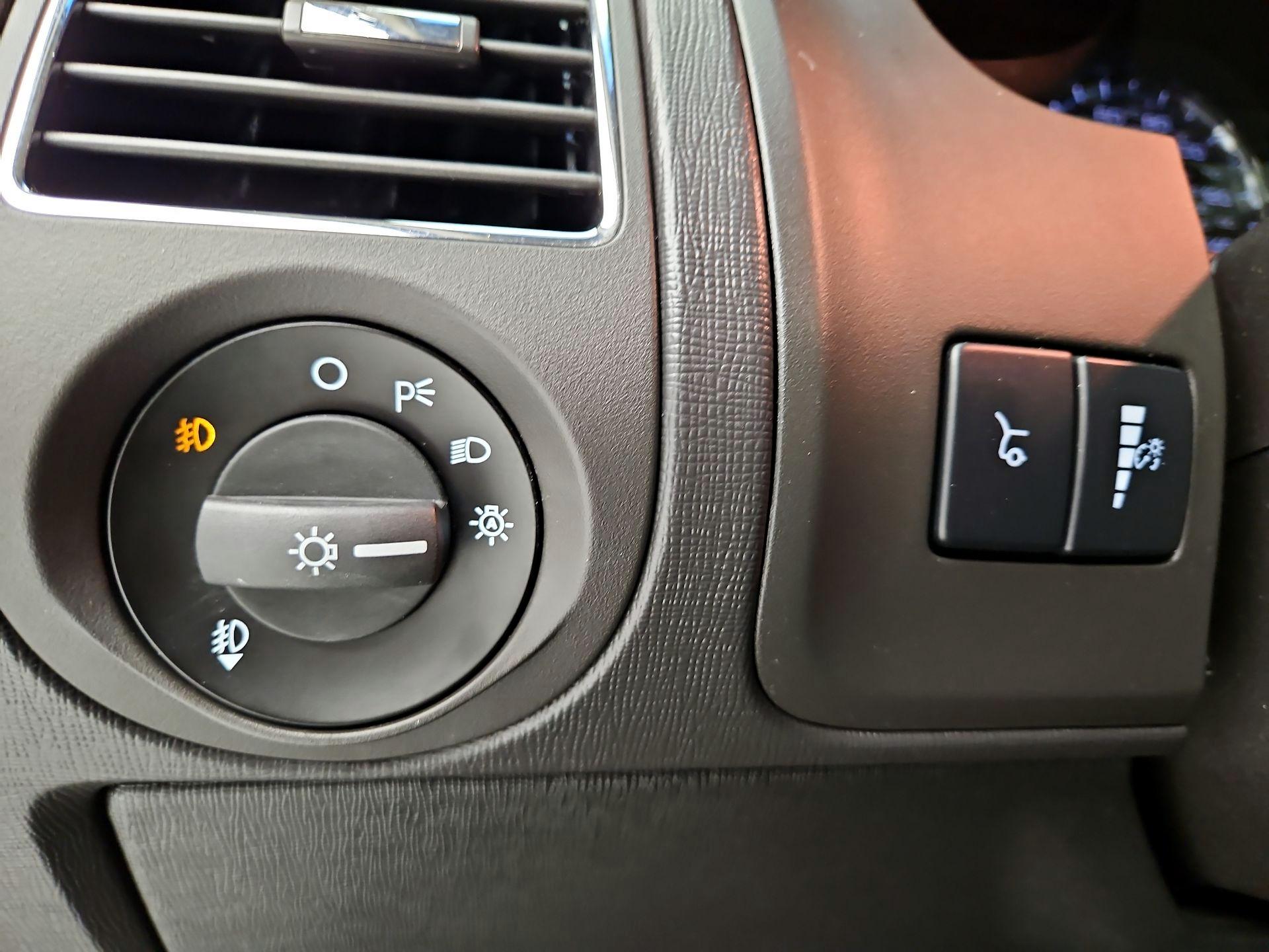 Thumbnail: 2018 Ford Flex - 13