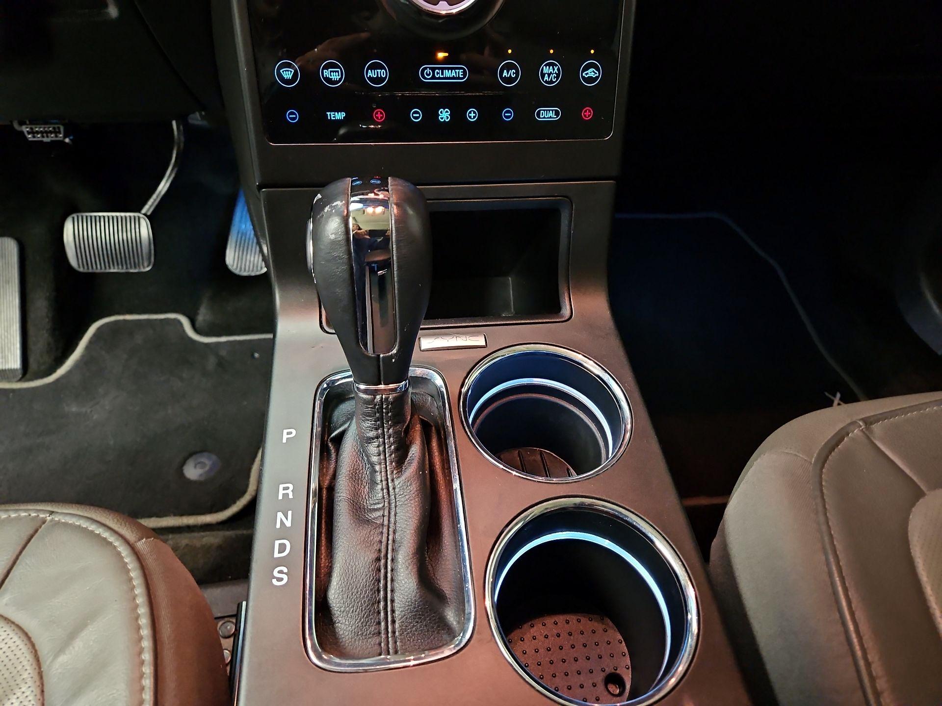 Thumbnail: 2018 Ford Flex - 18