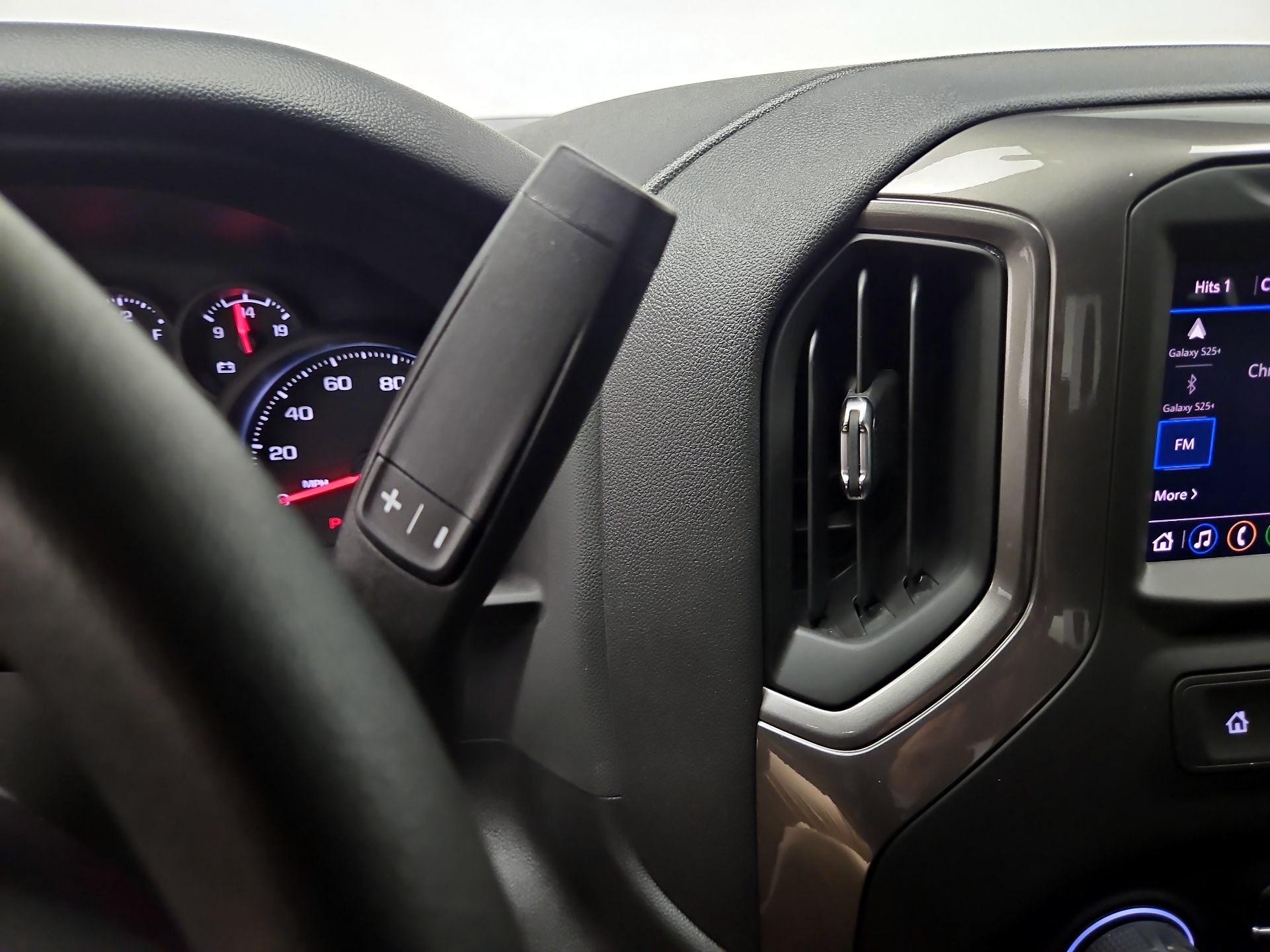 Thumbnail: 2025 Chevrolet Silverado 1500 - 17