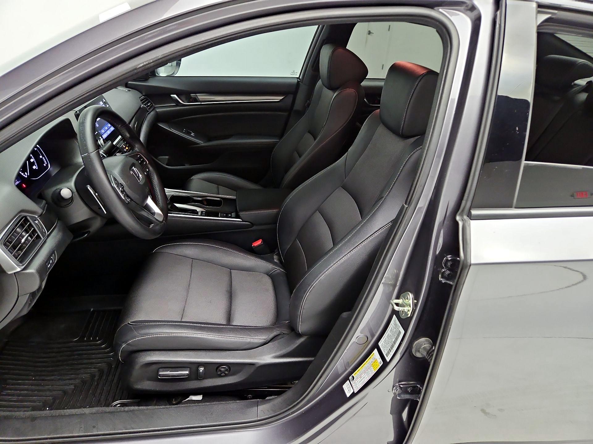 Thumbnail: 2019 Honda Accord - 11