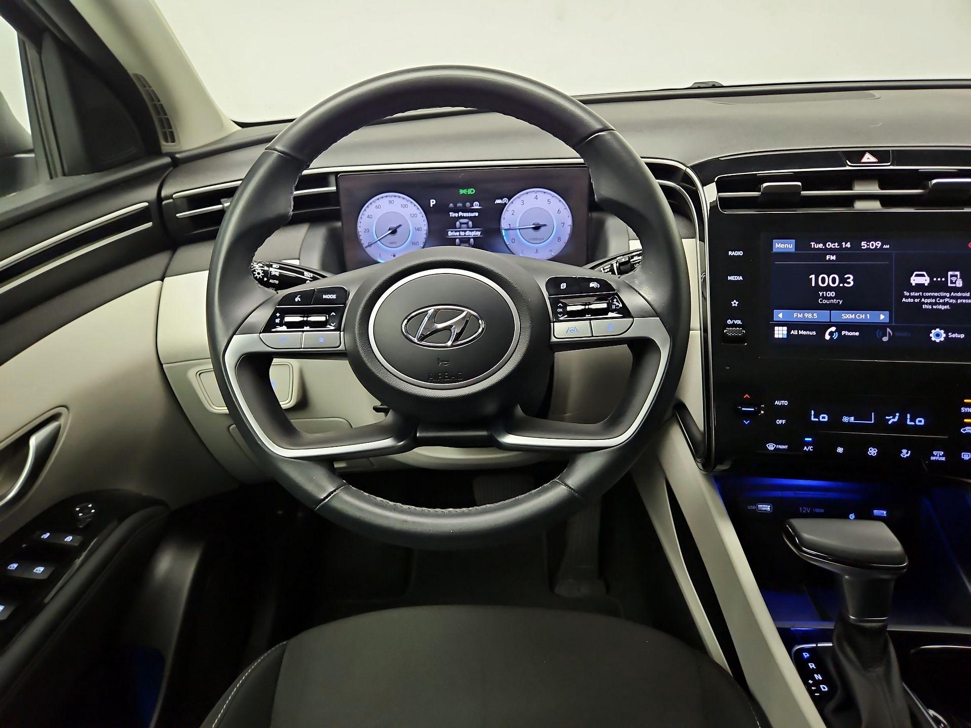 Thumbnail: 2022 Hyundai Tucson - 10