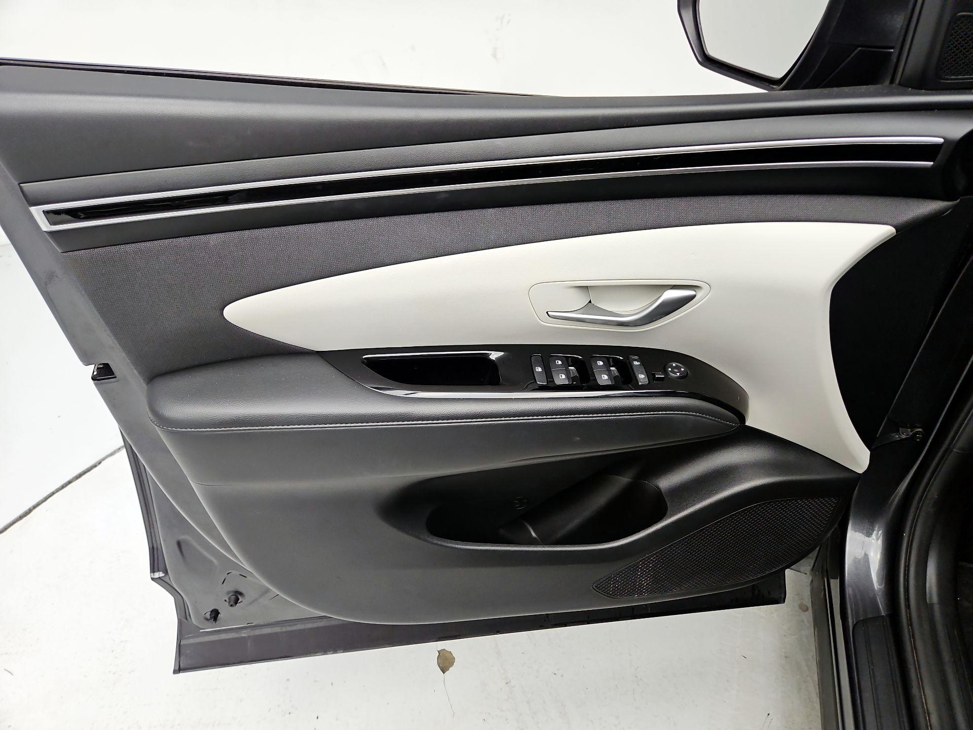 Thumbnail: 2022 Hyundai Tucson - 12