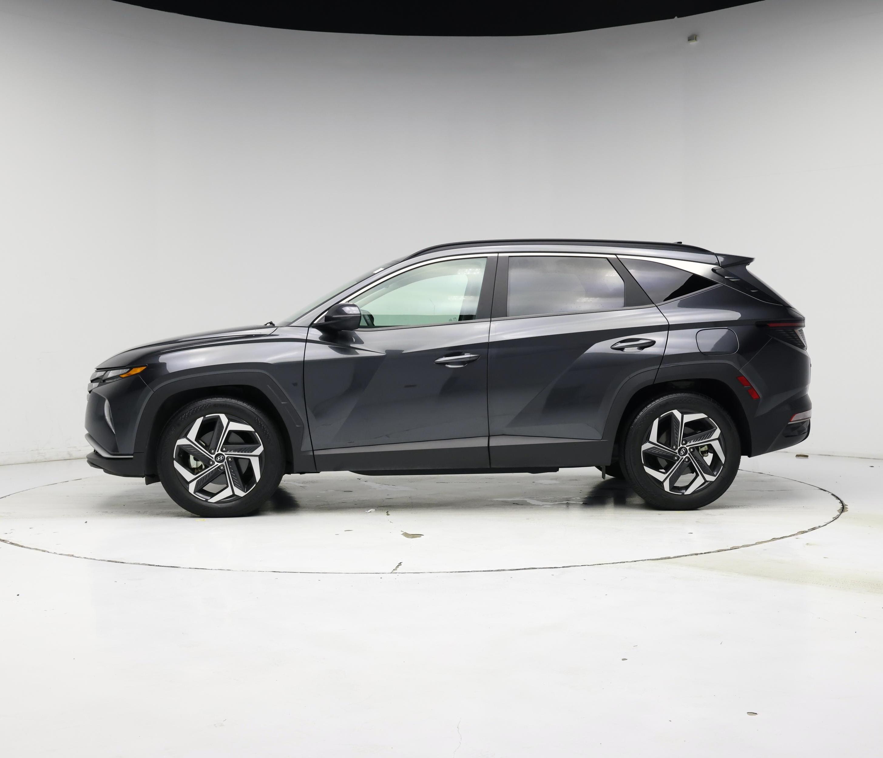 Thumbnail: 2022 Hyundai Tucson - 3