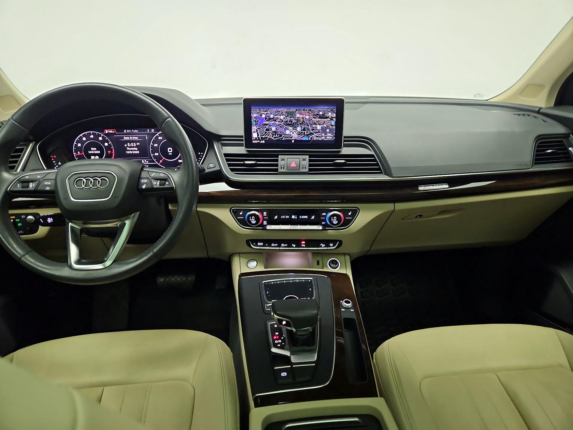 Thumbnail: 2019 Audi Q5 - 9
