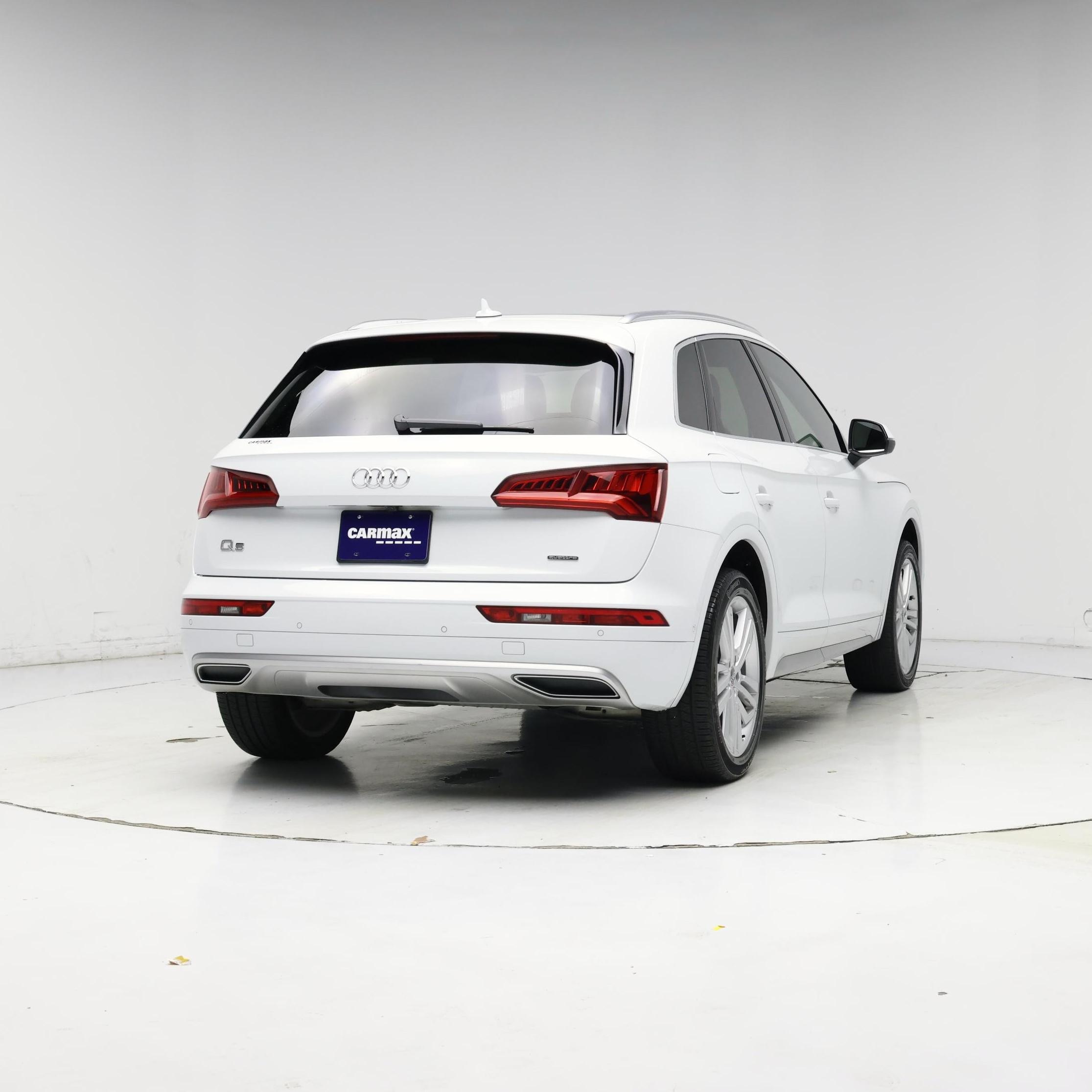 Thumbnail: 2019 Audi Q5 - 8
