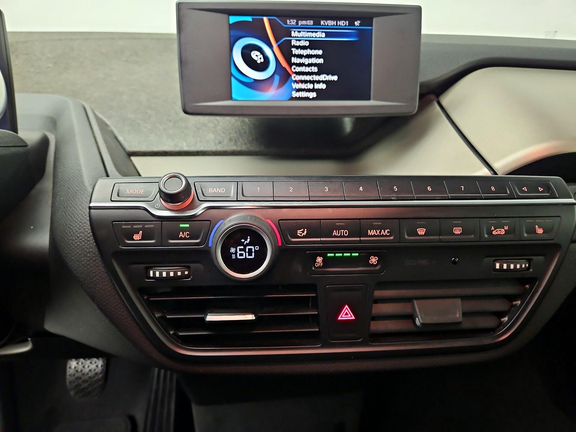 Thumbnail: 2017 BMW i3 - 16
