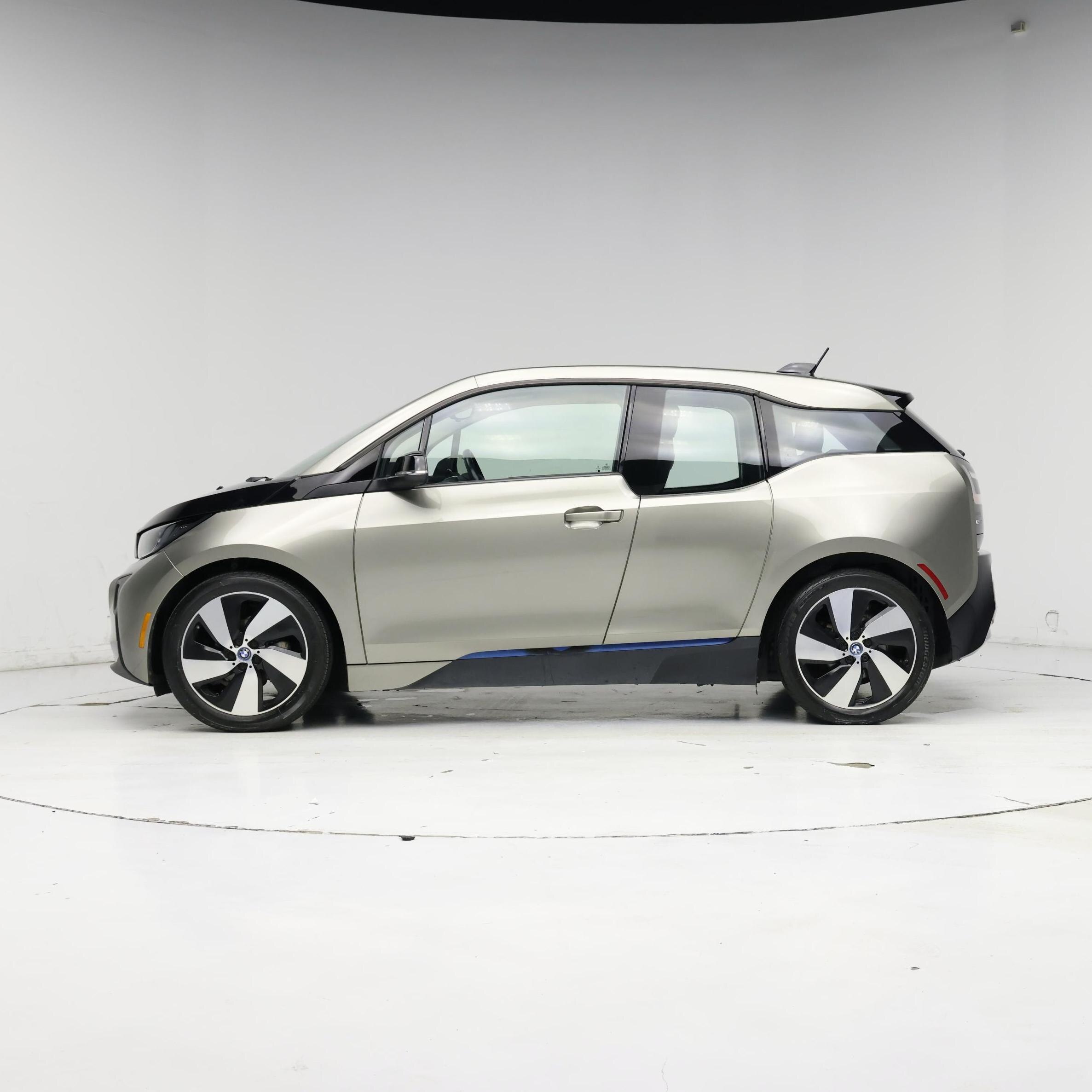 Thumbnail: 2017 BMW i3 - 3