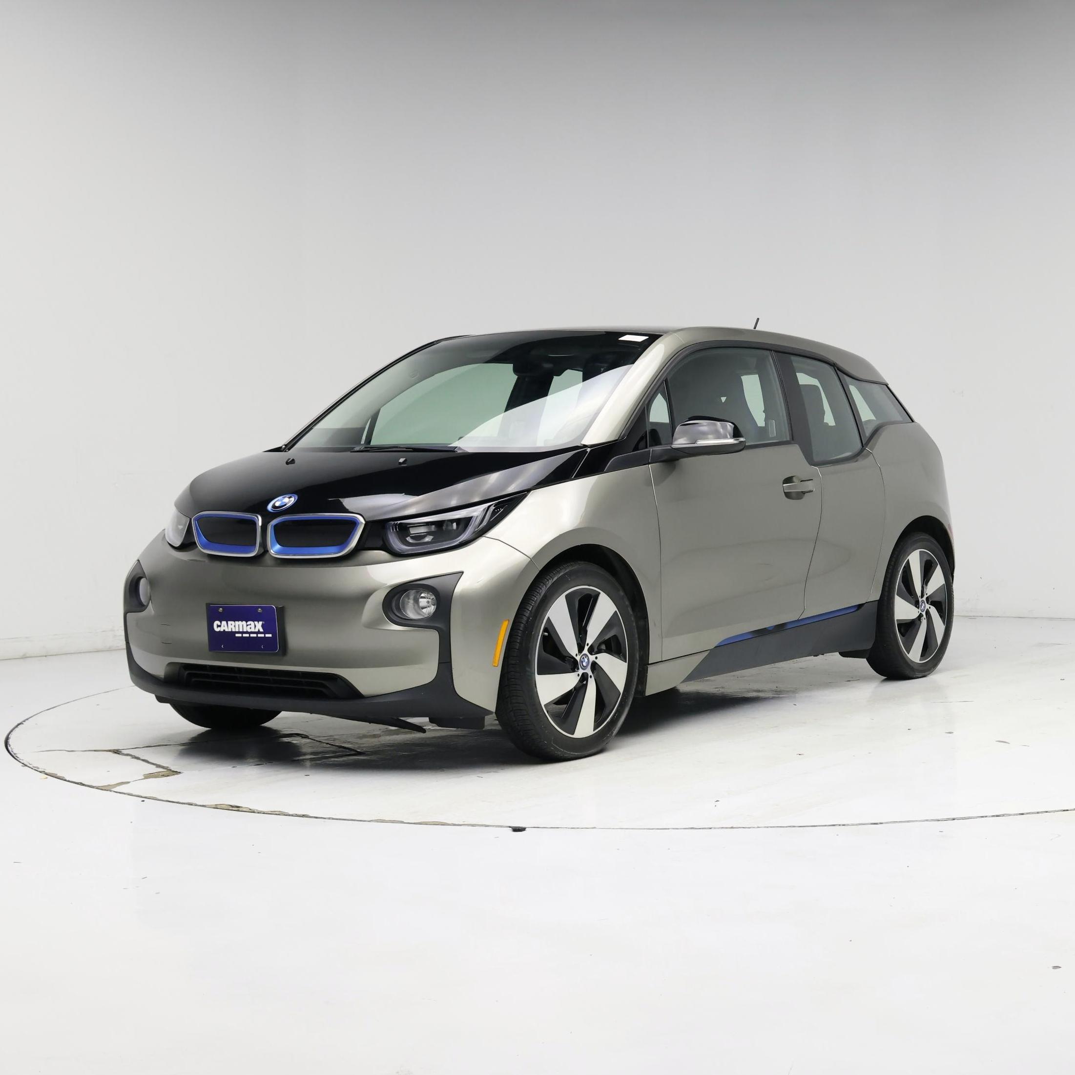 Thumbnail: 2017 BMW i3 - 4