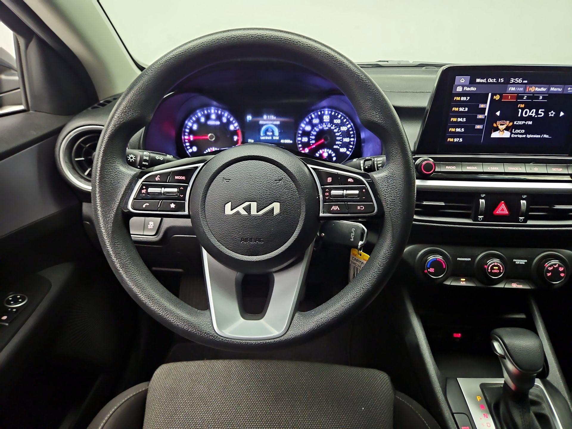 Thumbnail: 2022 Kia Forte - 10