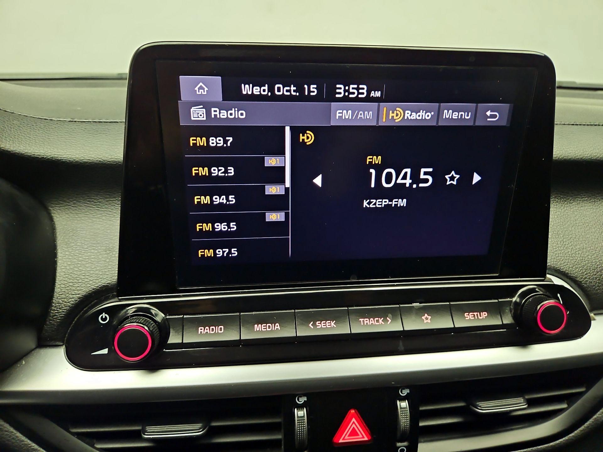 Thumbnail: 2022 Kia Forte - 15