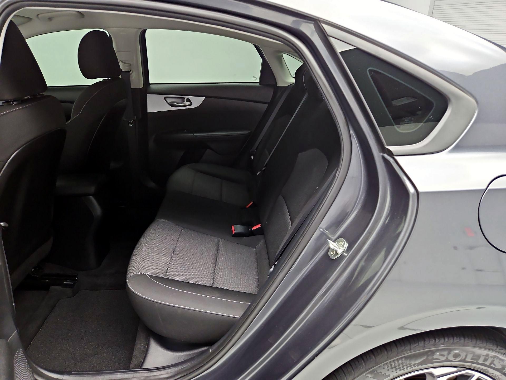 Thumbnail: 2022 Kia Forte - 19