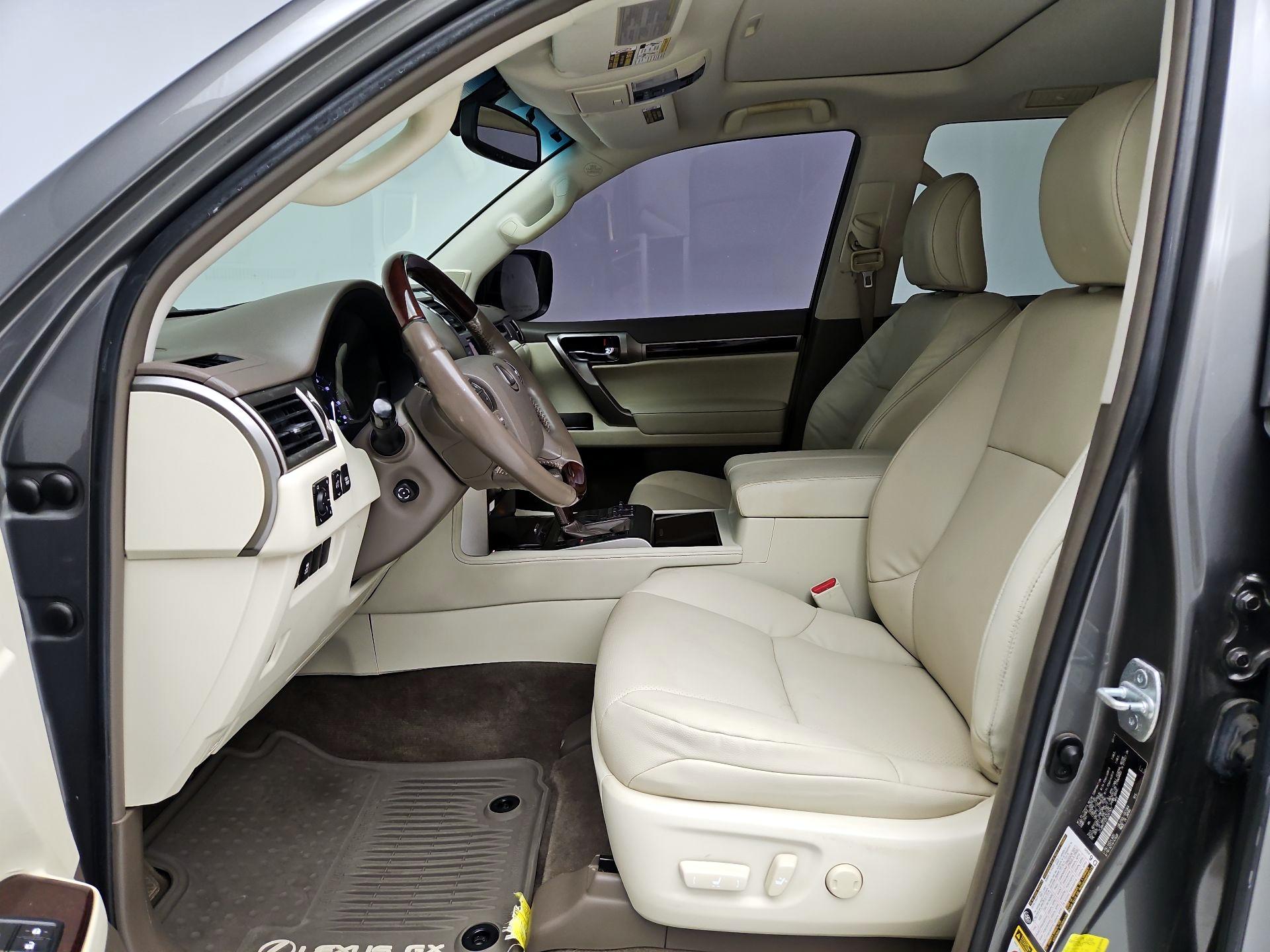 Thumbnail: 2014 Lexus GX - 11