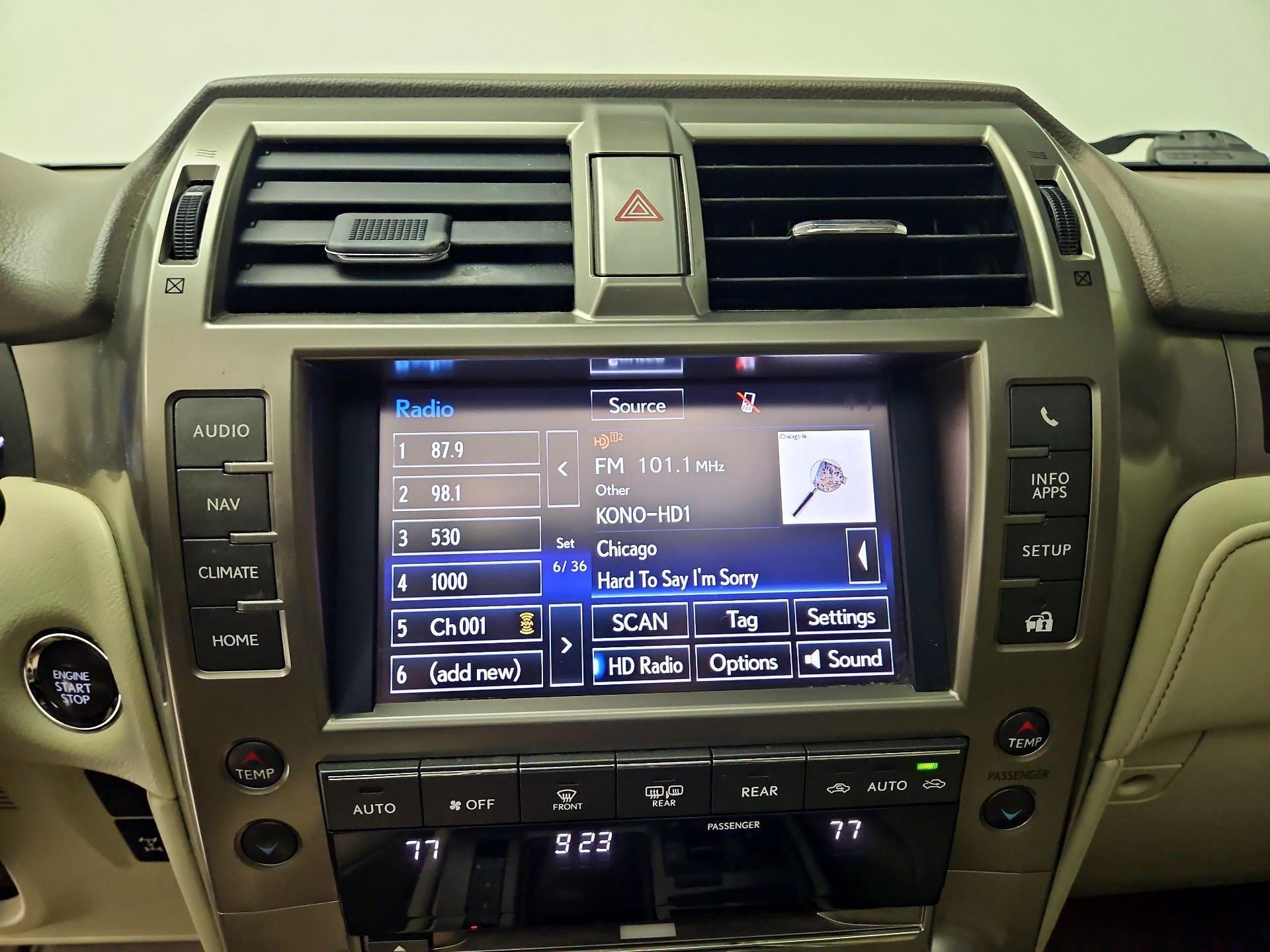 Thumbnail: 2014 Lexus GX - 16