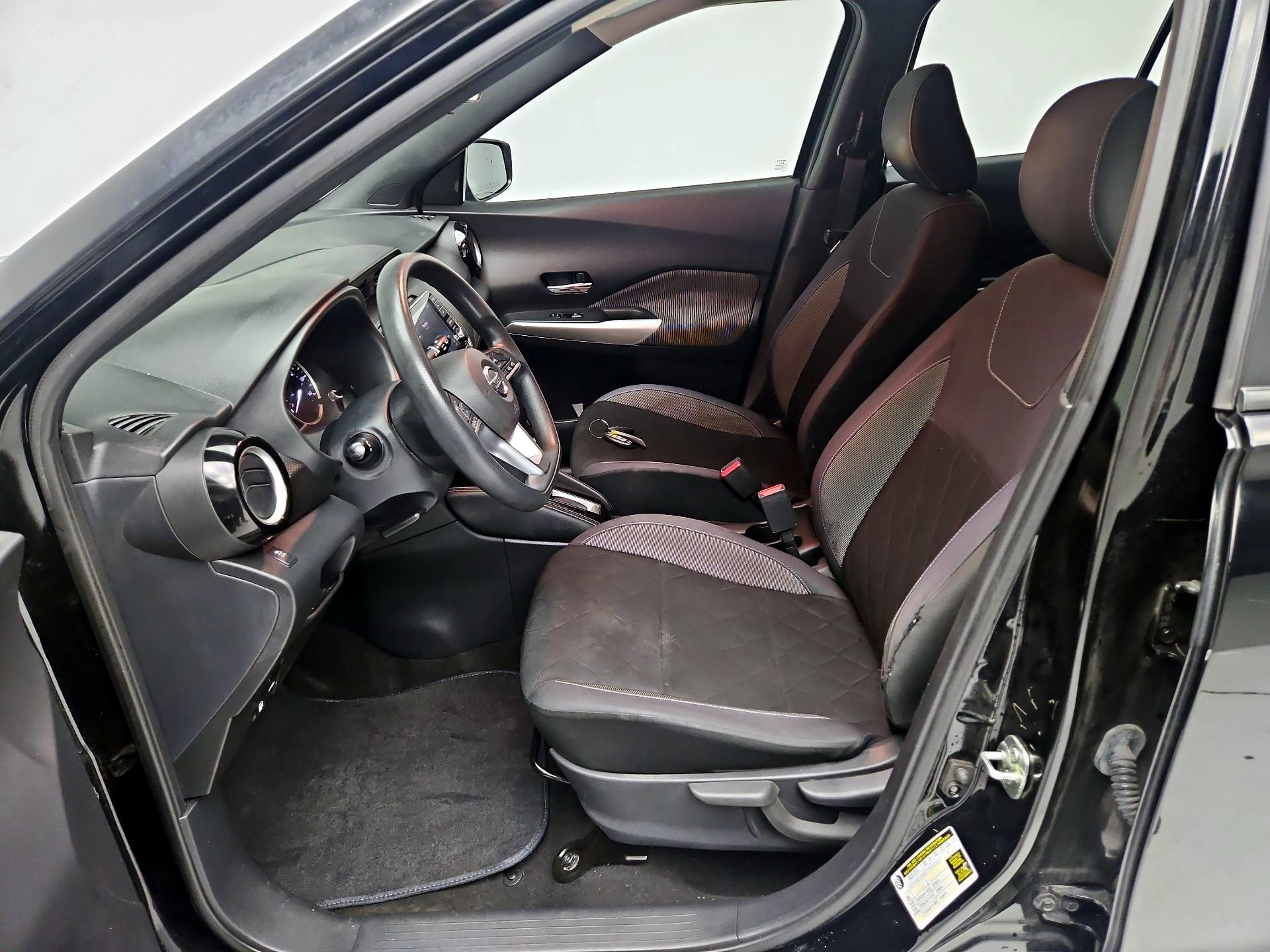 Thumbnail: 2019 Nissan Kicks - 11