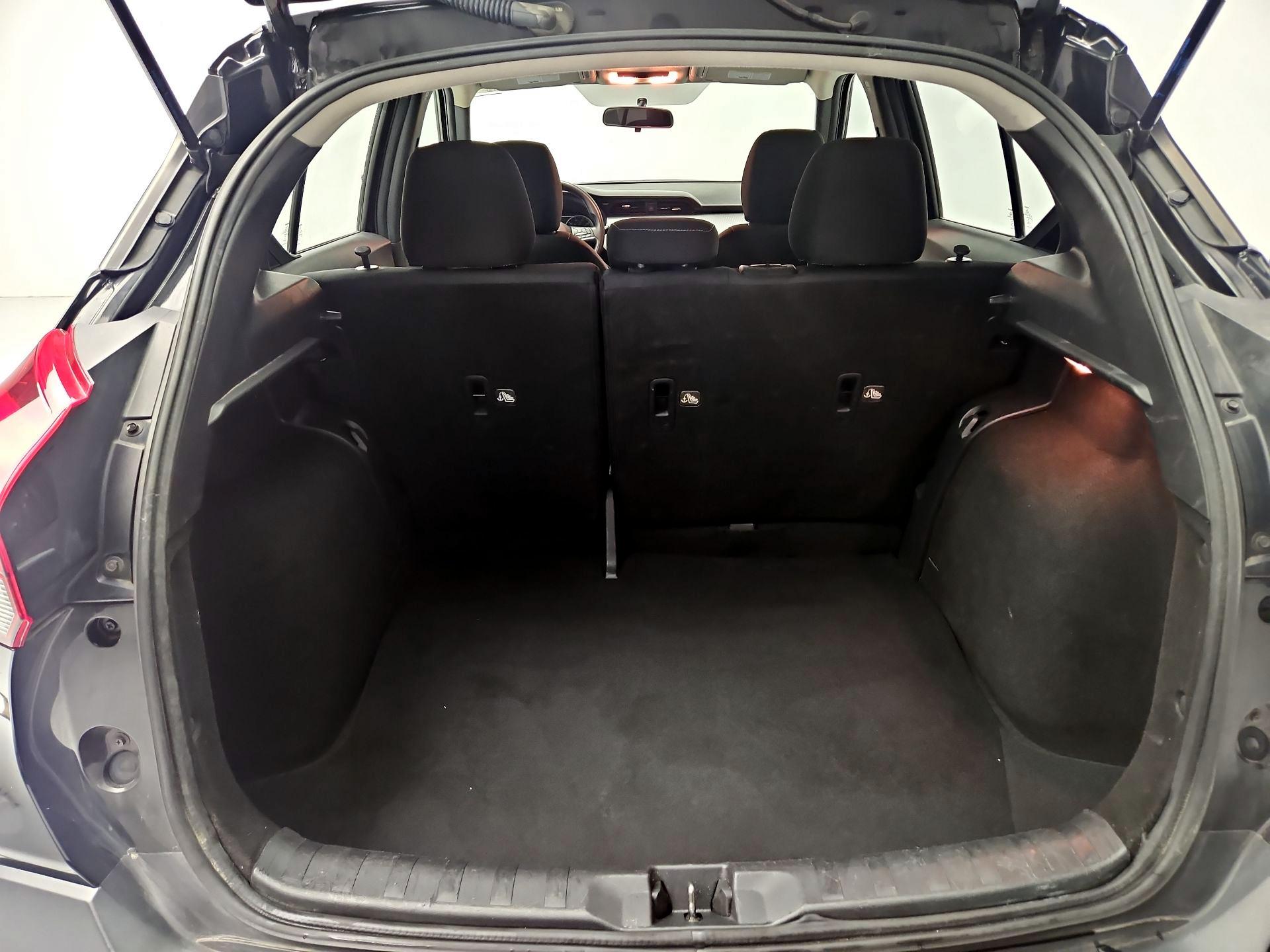 Thumbnail: 2019 Nissan Kicks - 20