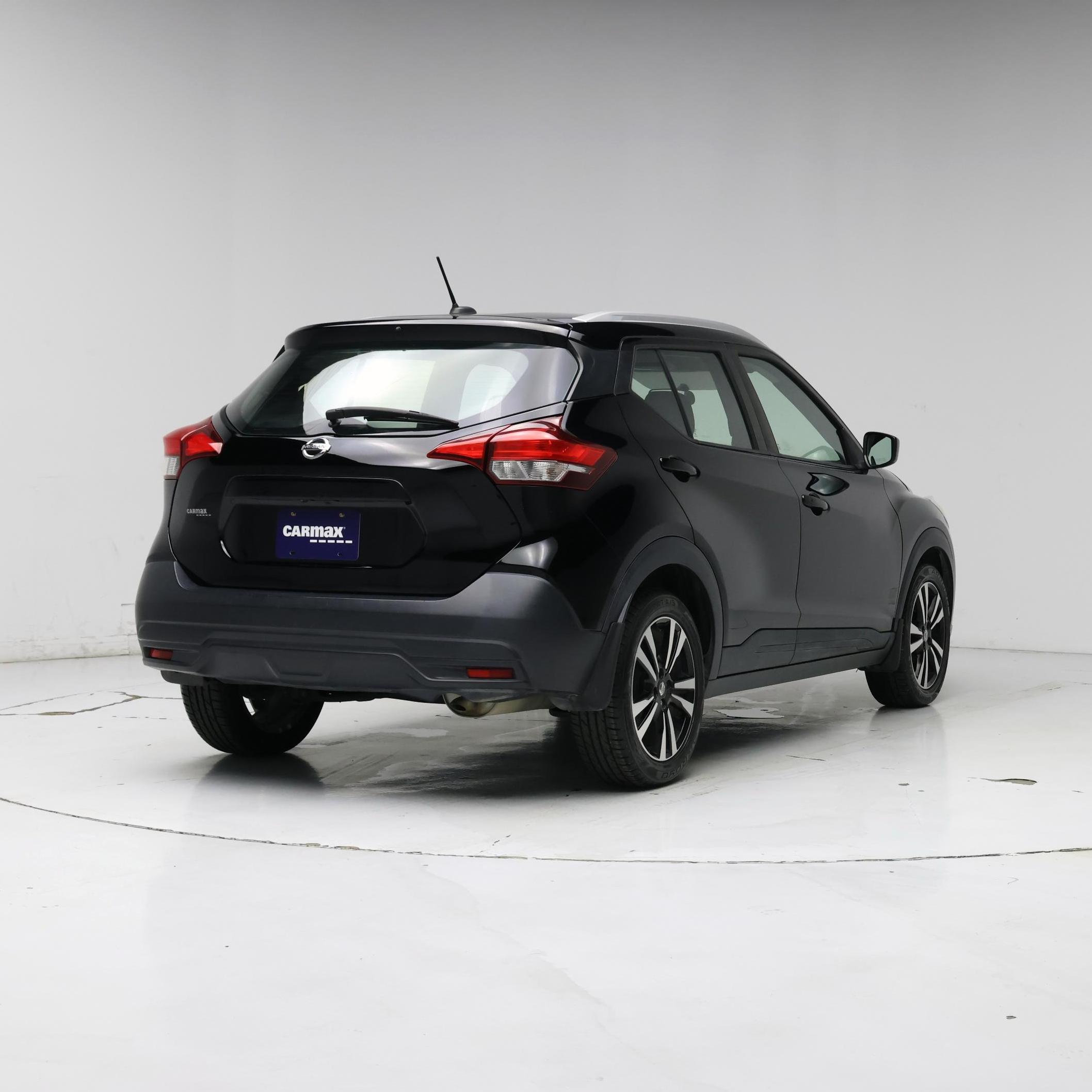 Thumbnail: 2019 Nissan Kicks - 8