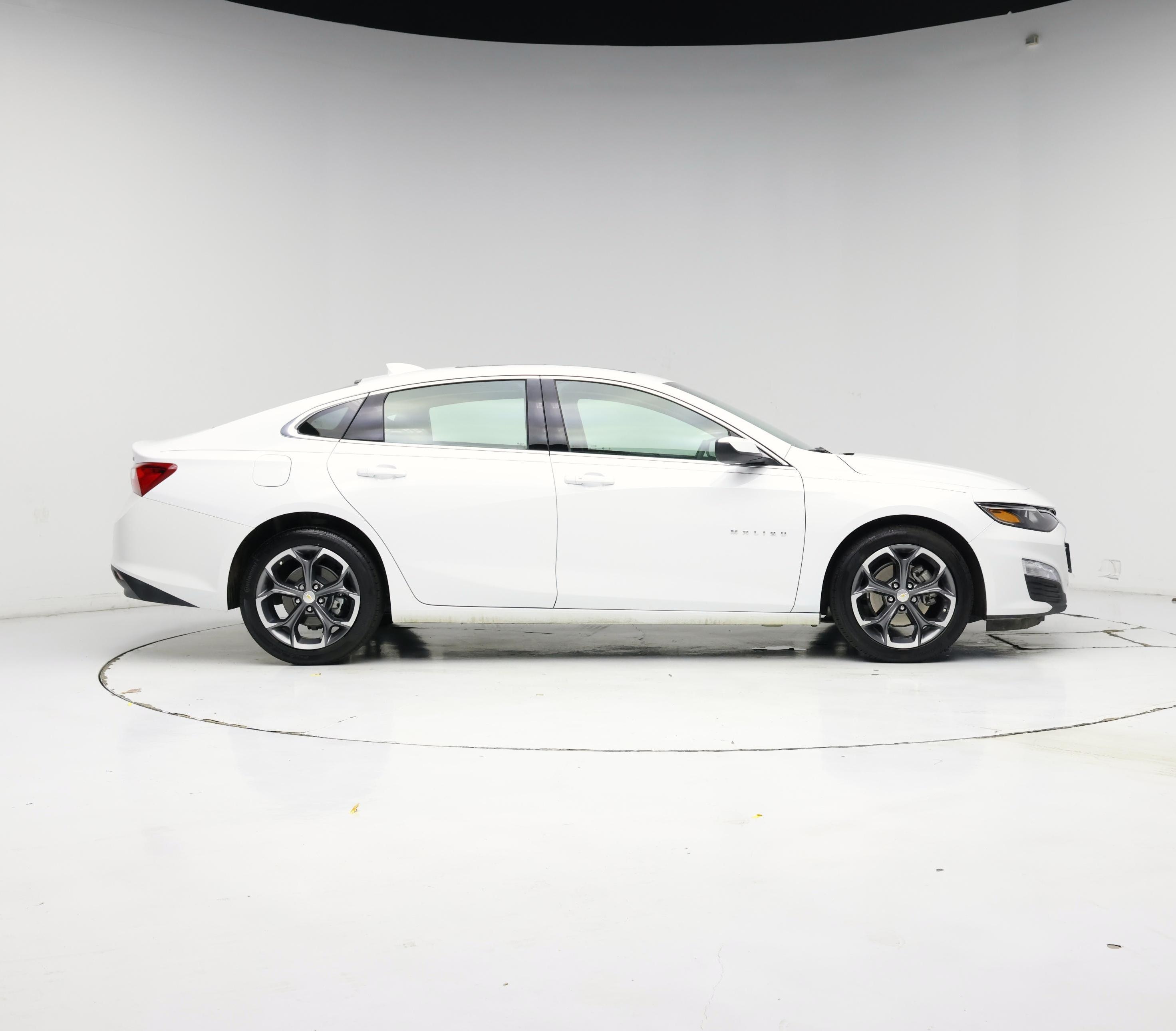 Thumbnail: 2023 Chevrolet Malibu - 7