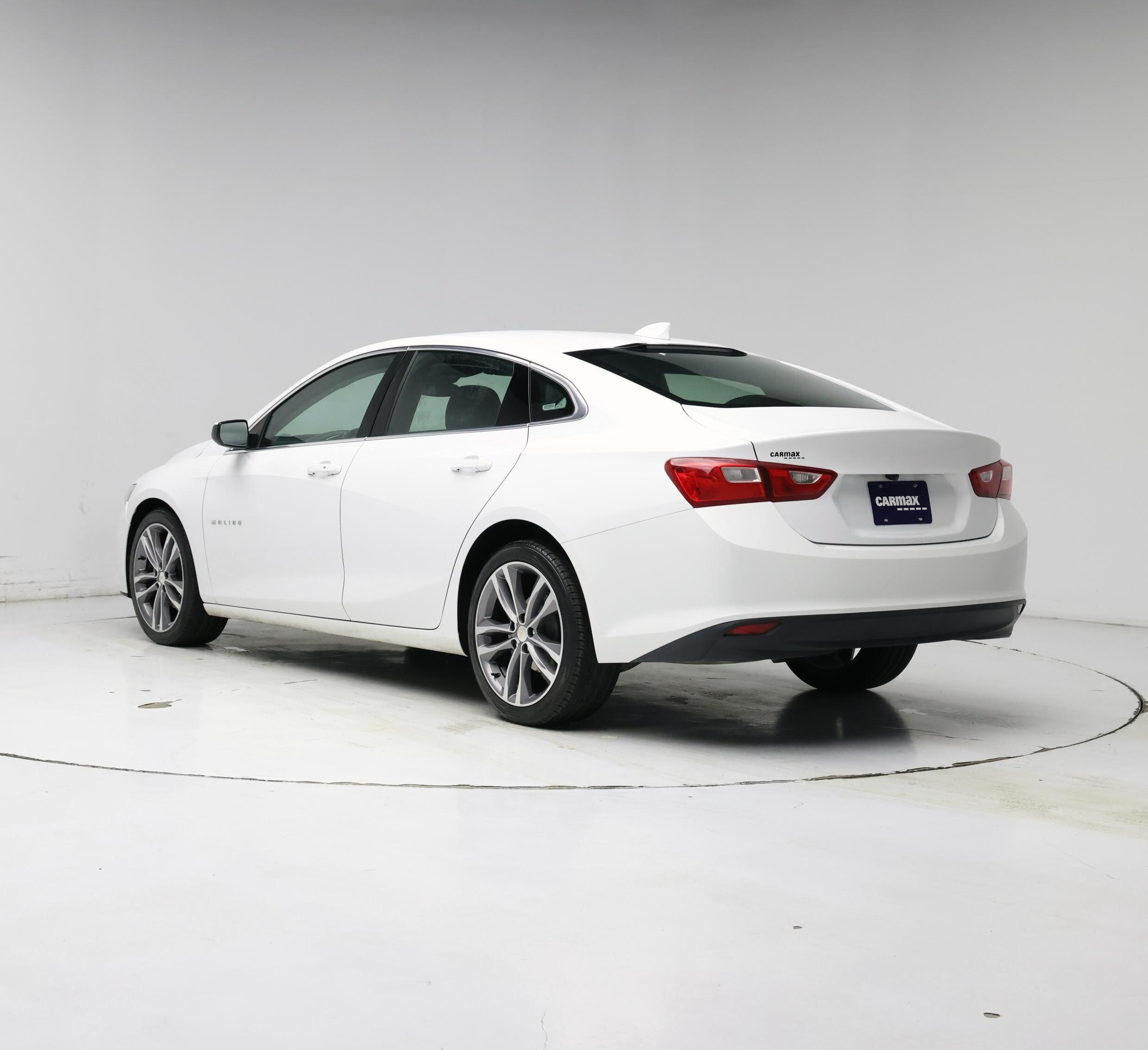 Thumbnail: 2023 Chevrolet Malibu - 2