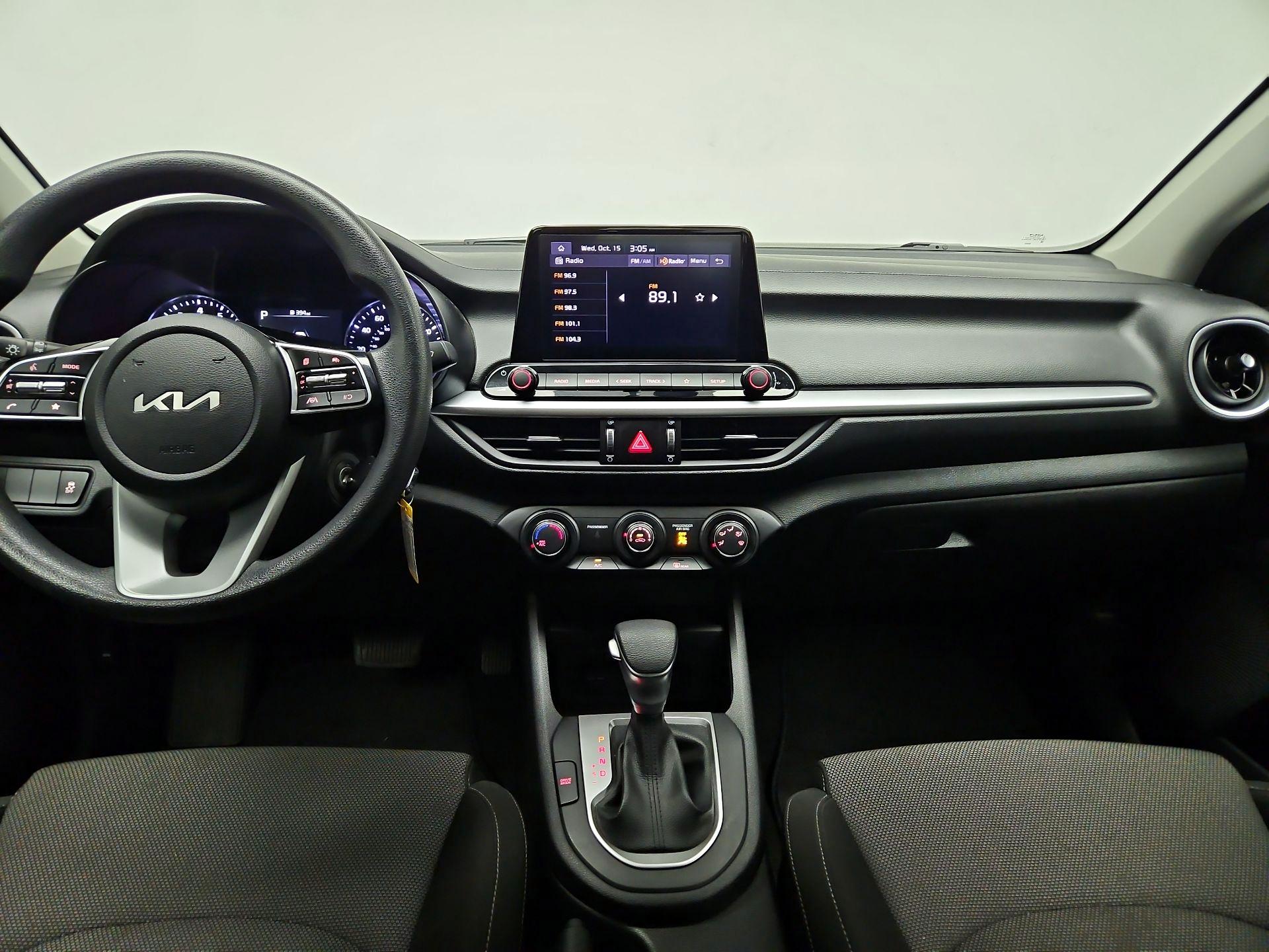 Thumbnail: 2024 Kia Forte - 9