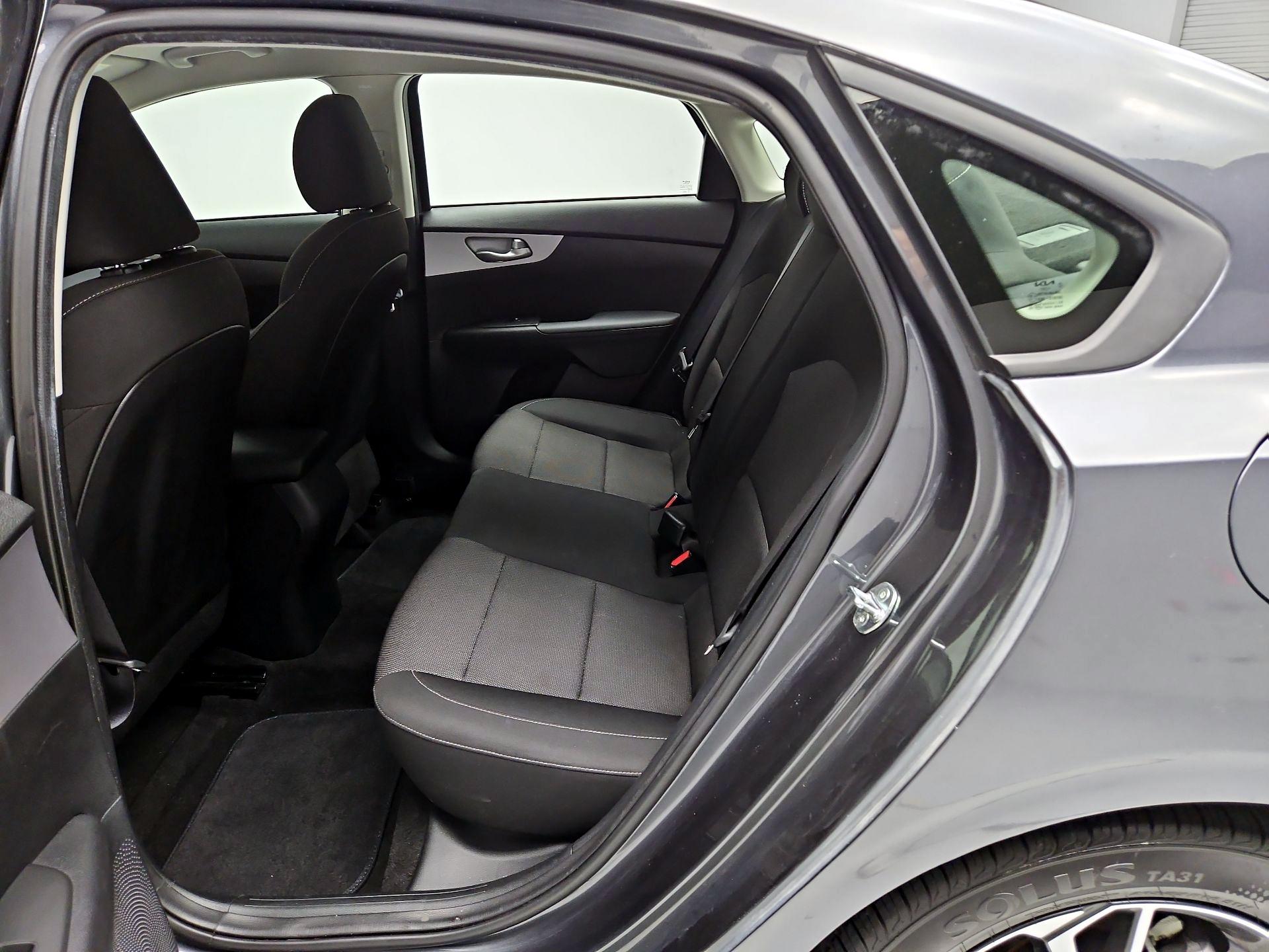 Thumbnail: 2024 Kia Forte - 19