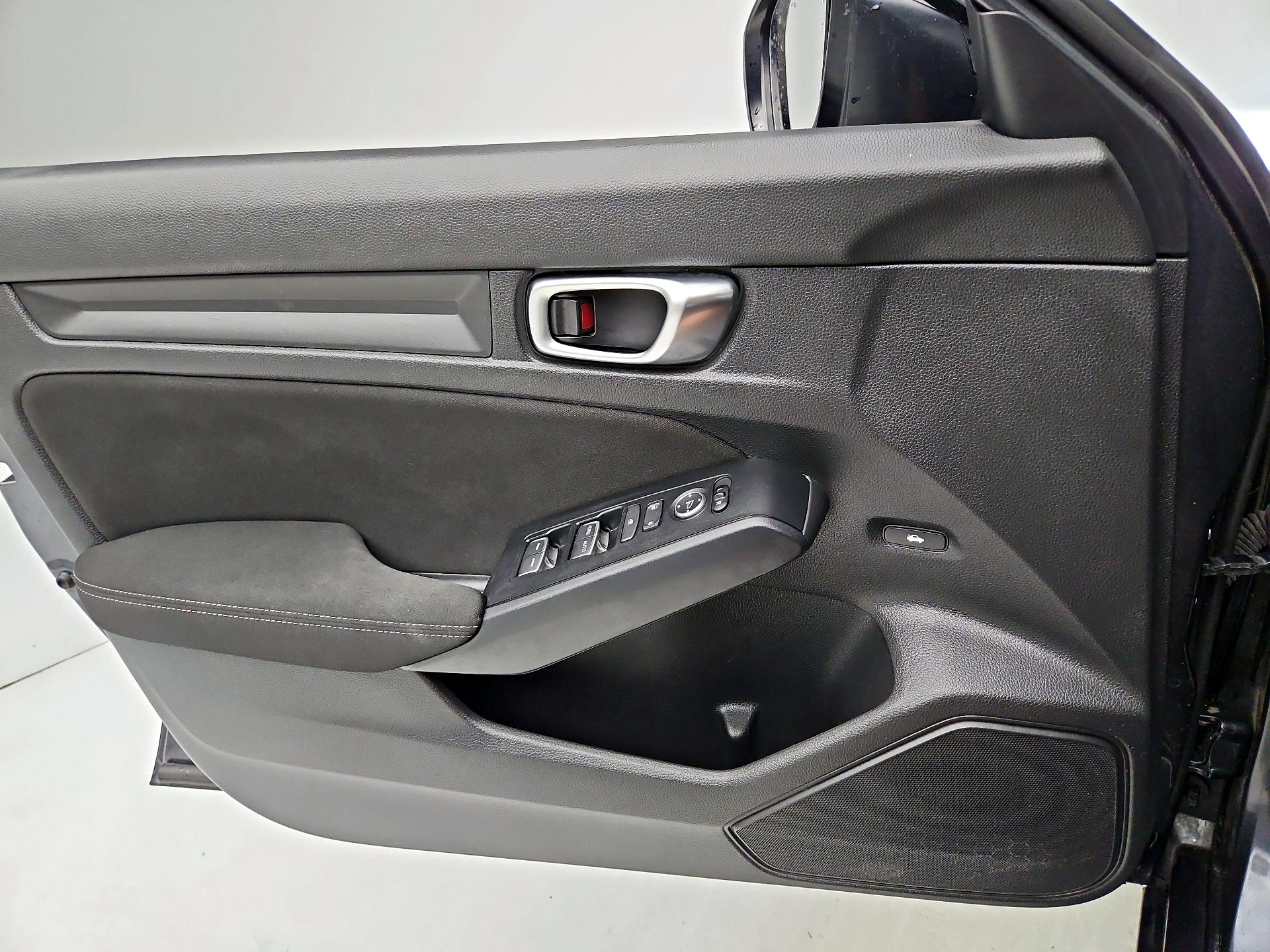 Thumbnail: 2024 Honda Civic - 12