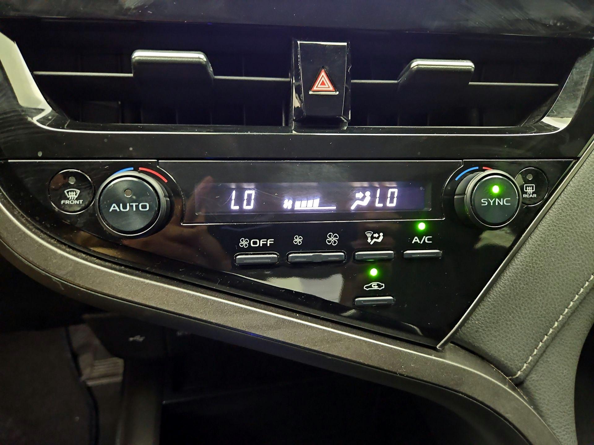 Thumbnail: 2024 Toyota Camry - 16