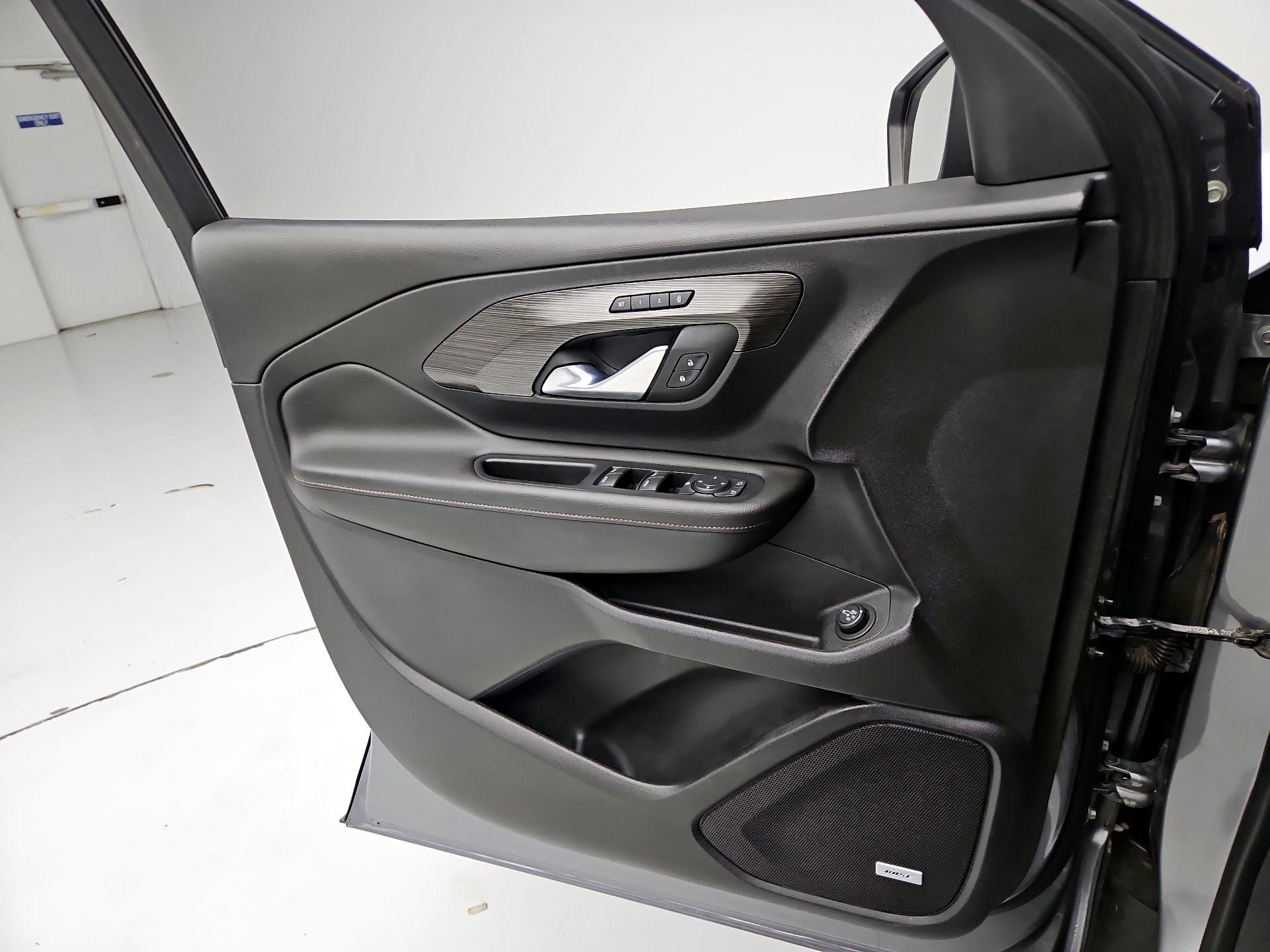 Thumbnail: 2020 GMC Terrain - 12