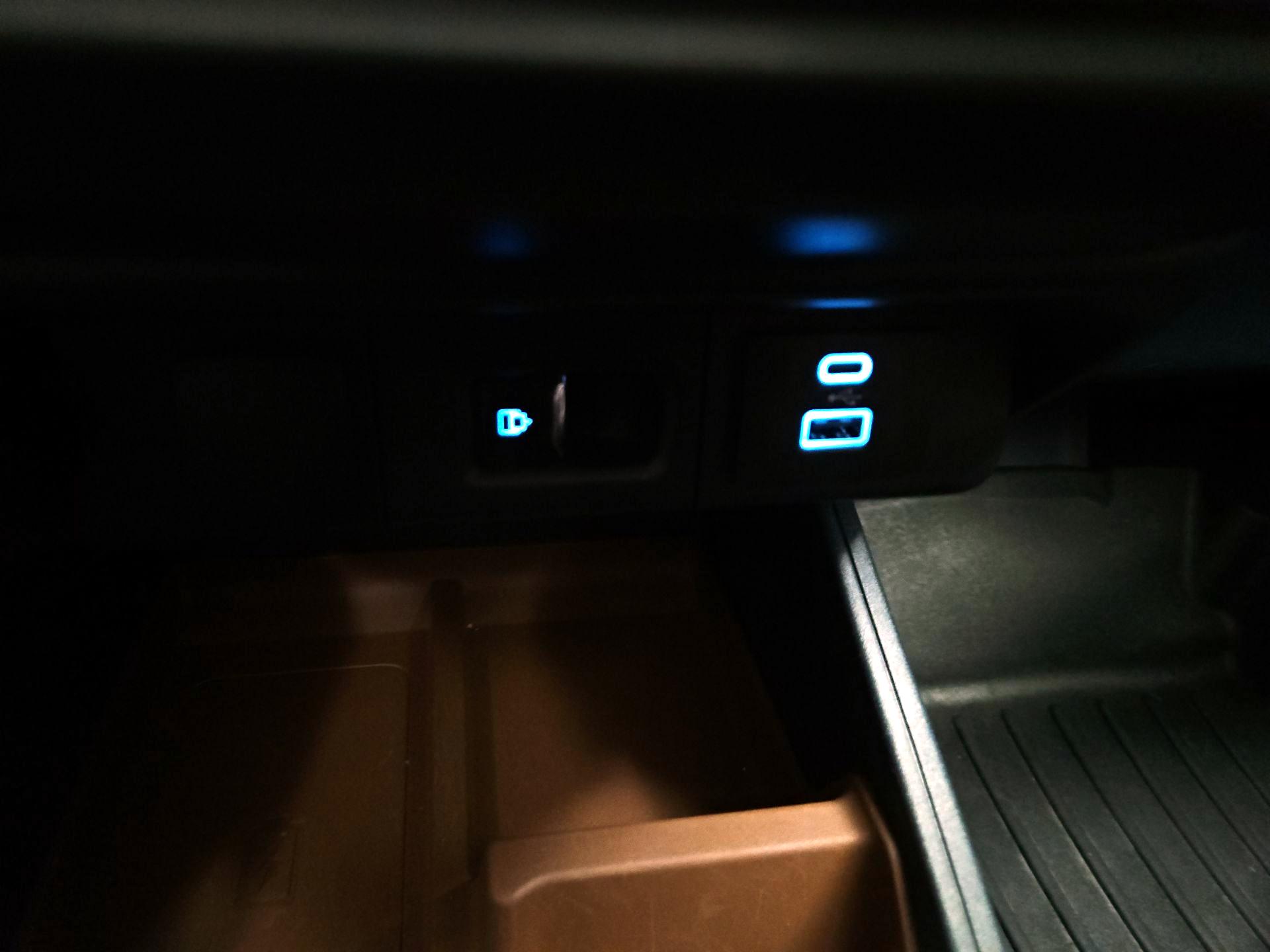 Thumbnail: 2023 Ford Maverick - 19