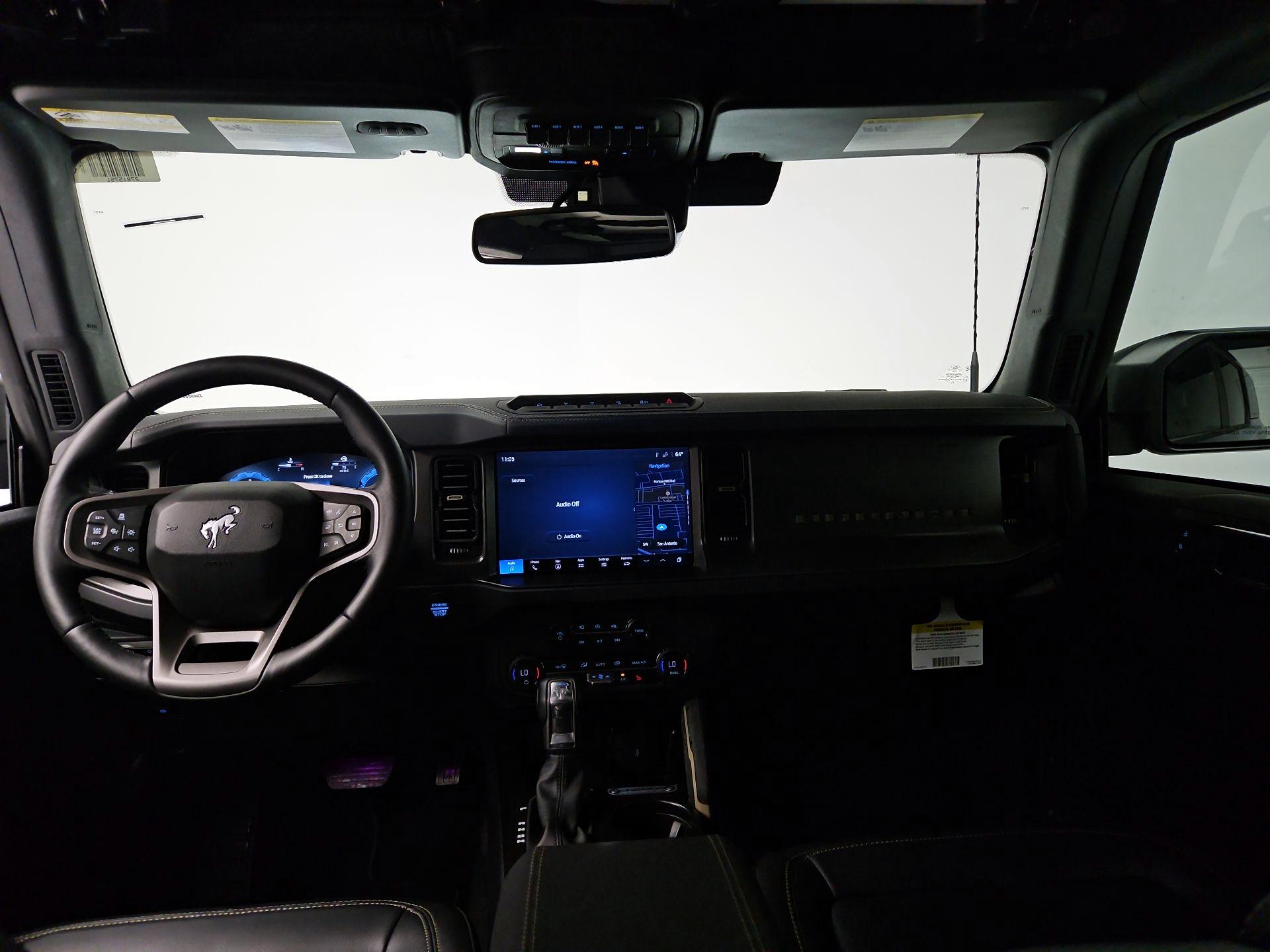 Thumbnail: 2025 Ford Bronco - 9