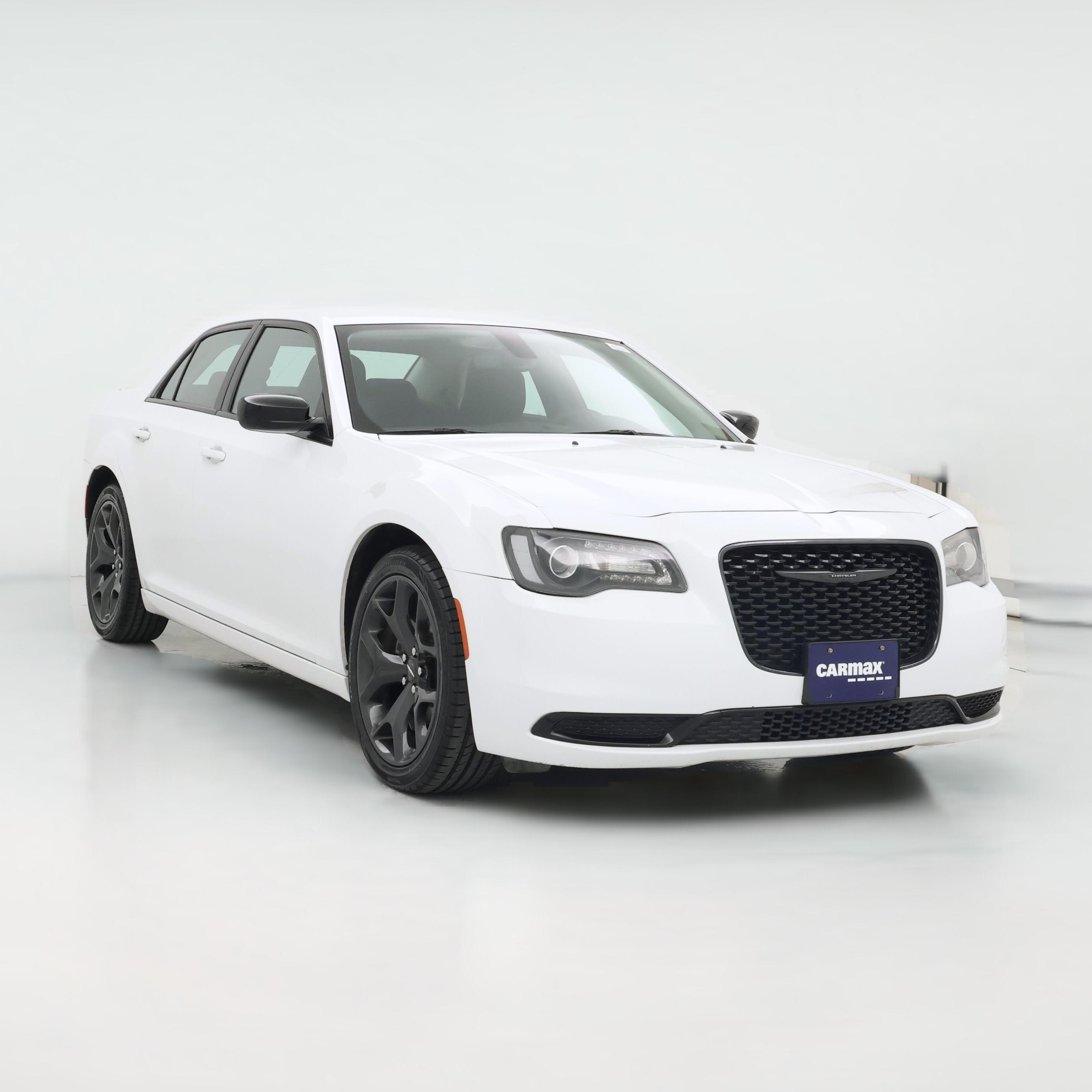 Thumbnail: 2023 Chrysler 300 - 1