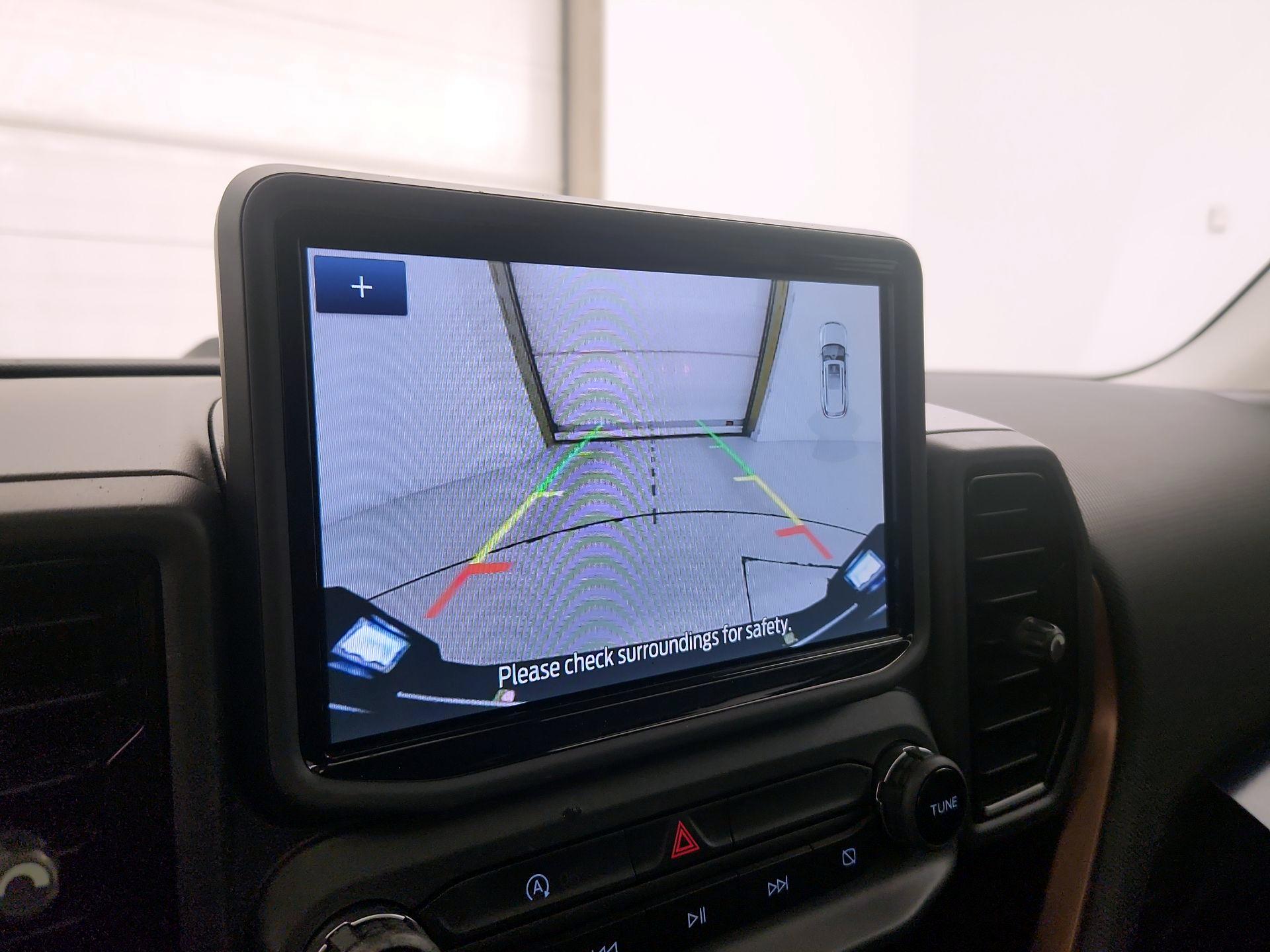 Thumbnail: 2022 Ford Bronco Sport - 14